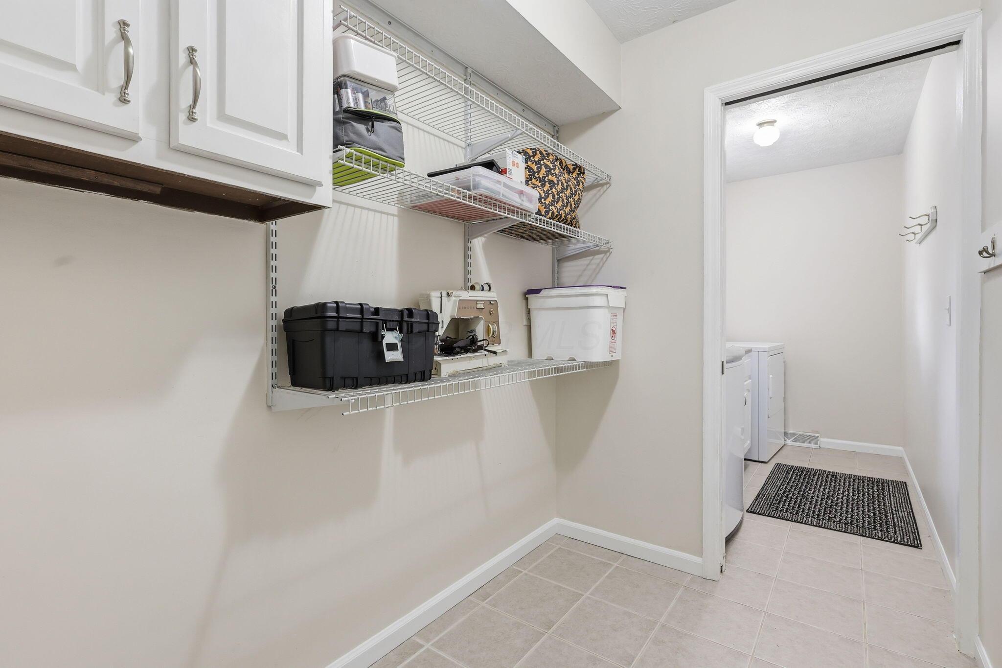 1091 Cross Country Drive