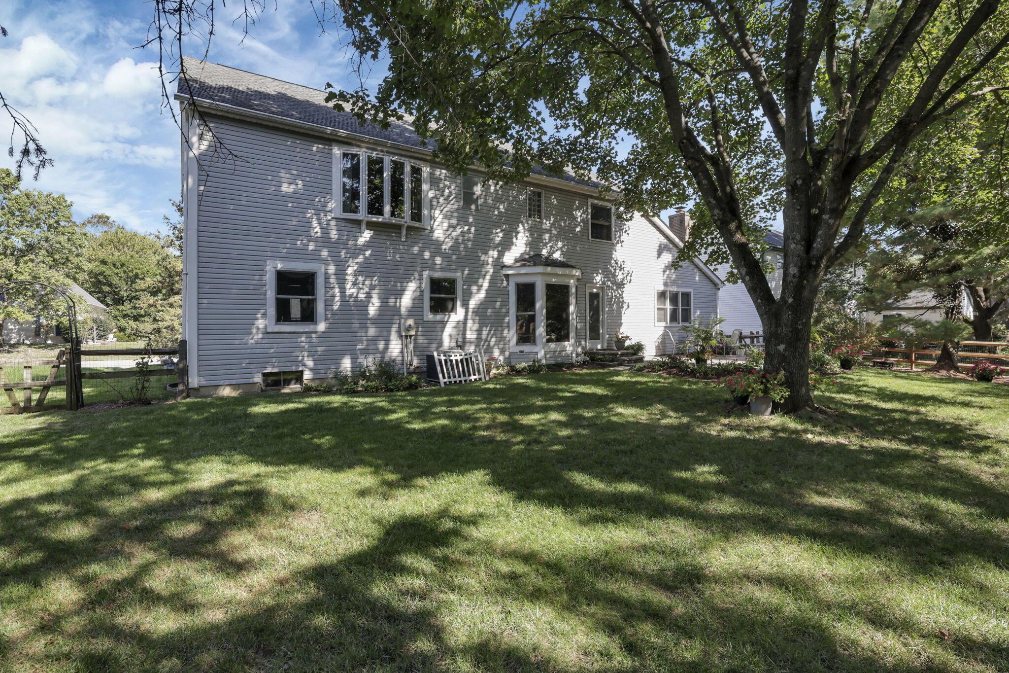 1091 Cross Country Drive