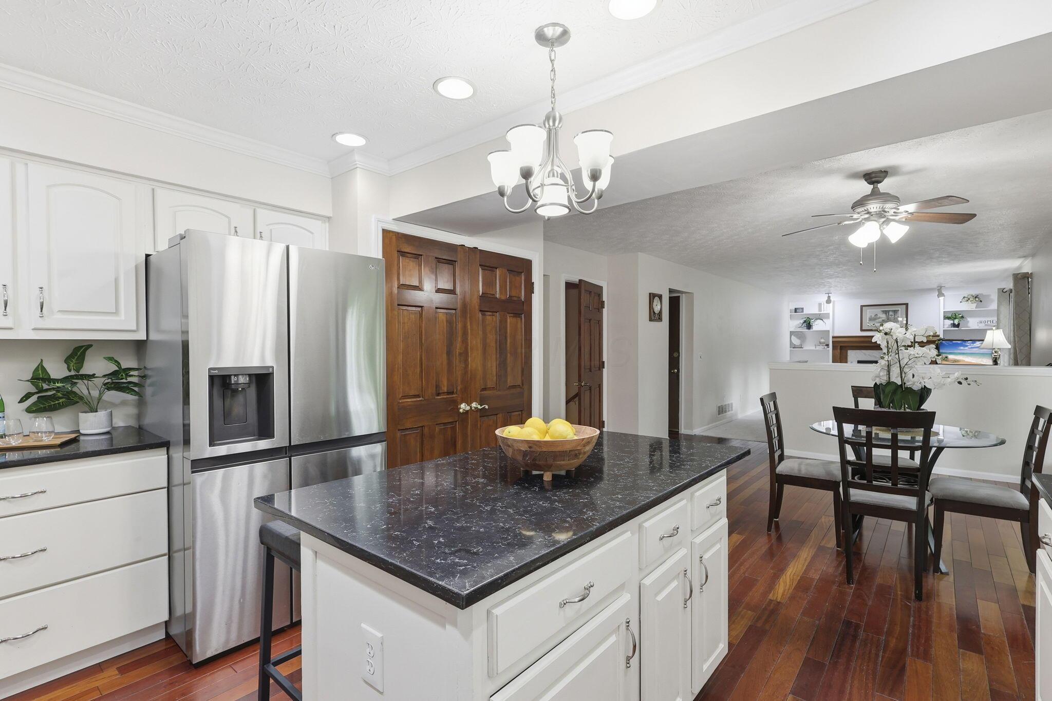 1091 Cross Country Drive