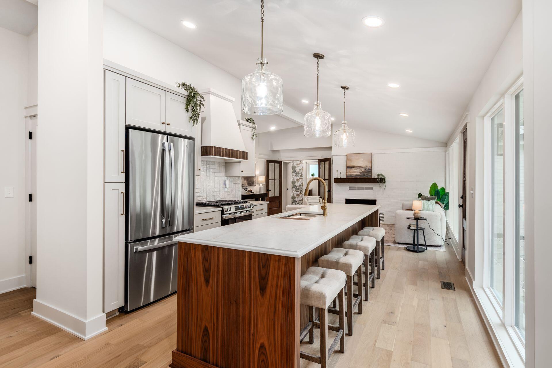 235 W Southington Avenue