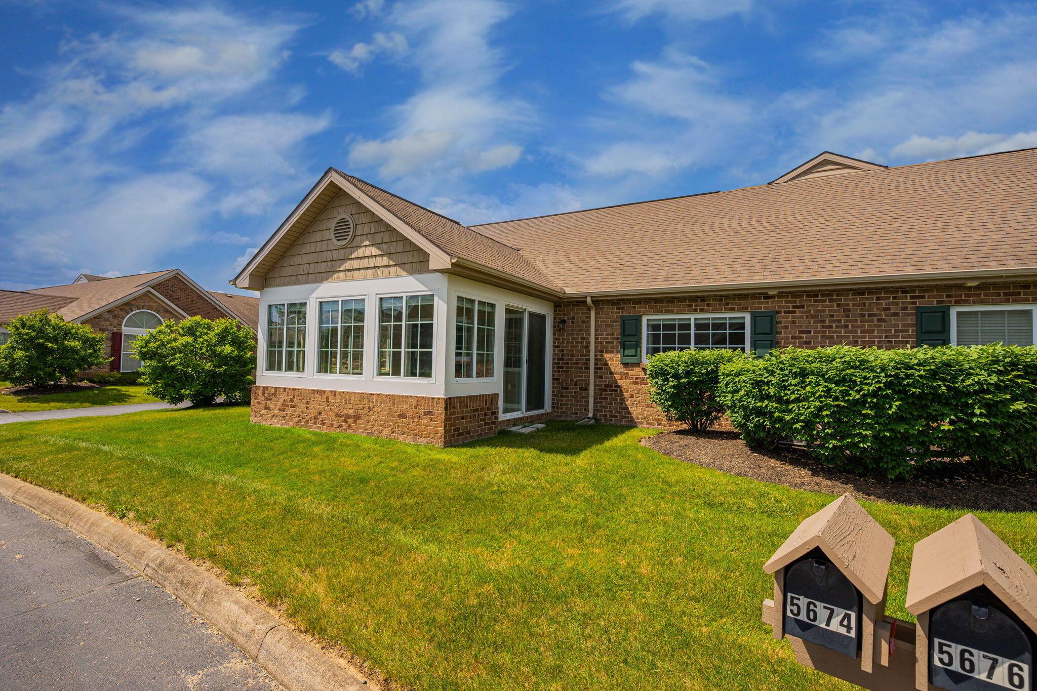 5676 Silver Frost Road, 2