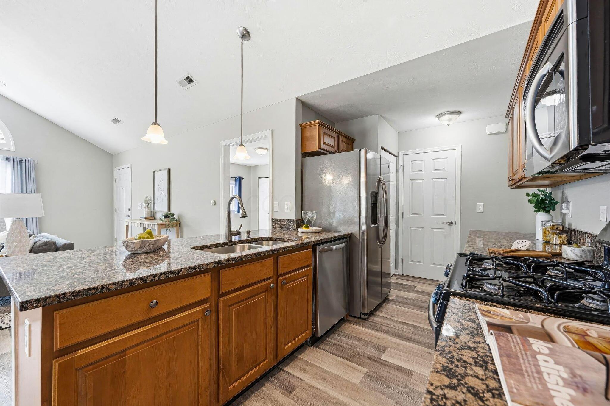 5676 Silver Frost Road, 2