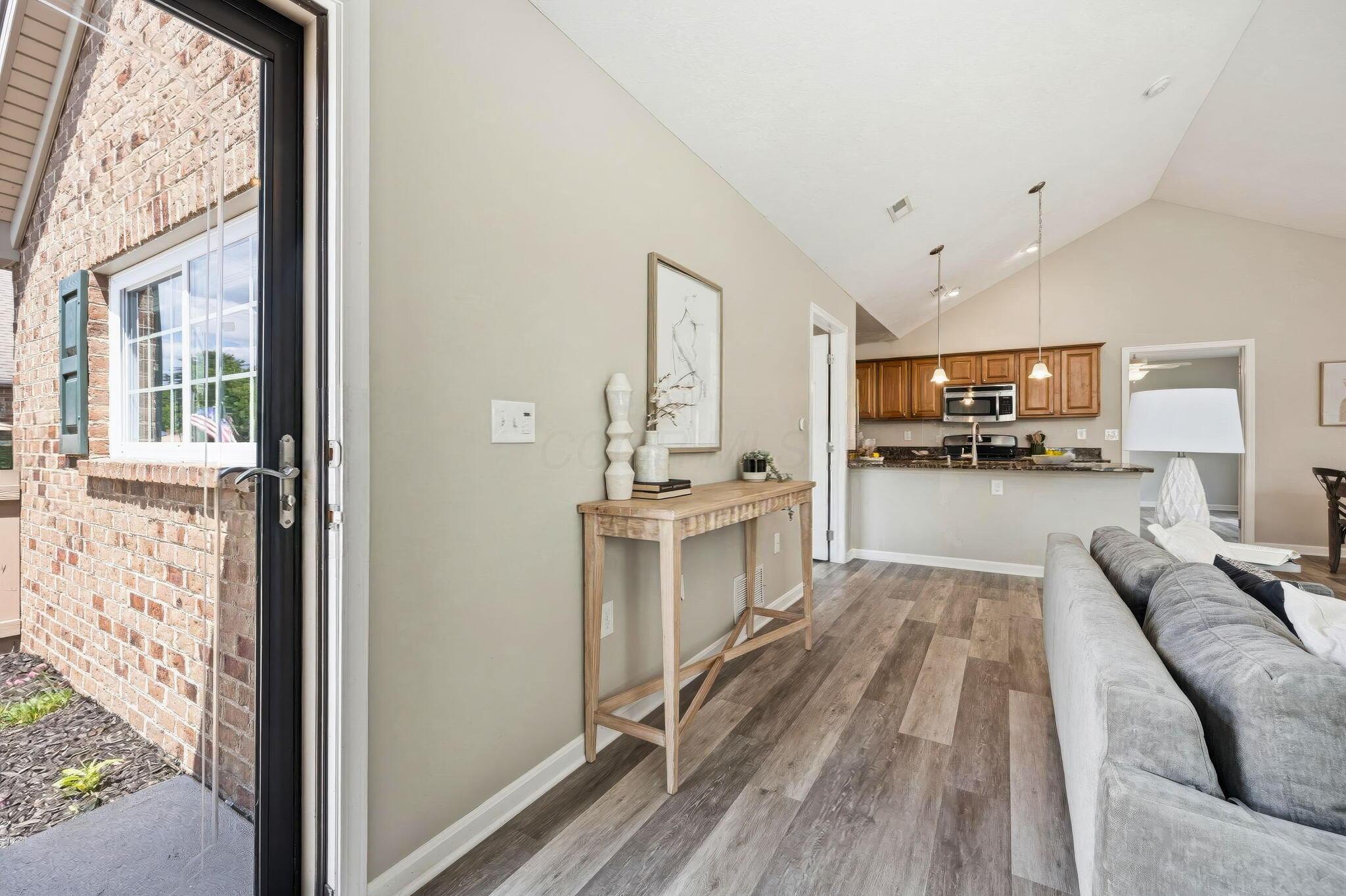 5676 Silver Frost Road, 2