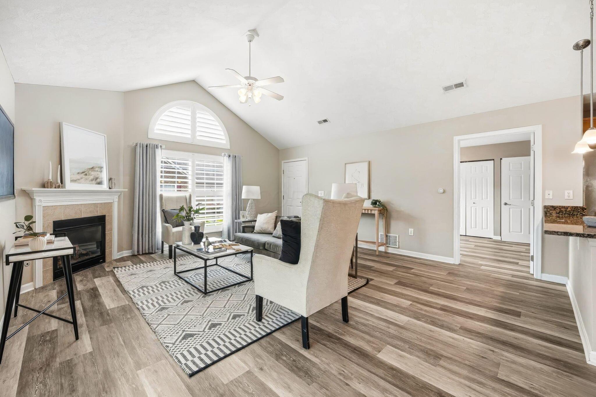 5676 Silver Frost Road, 2