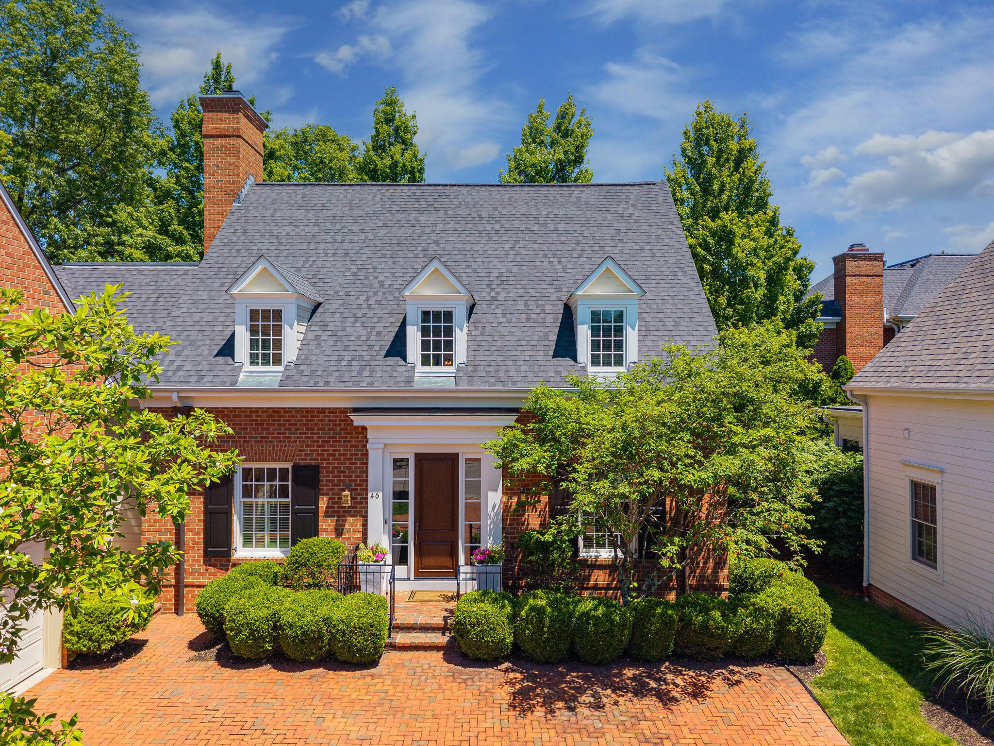 46 Pickett Place