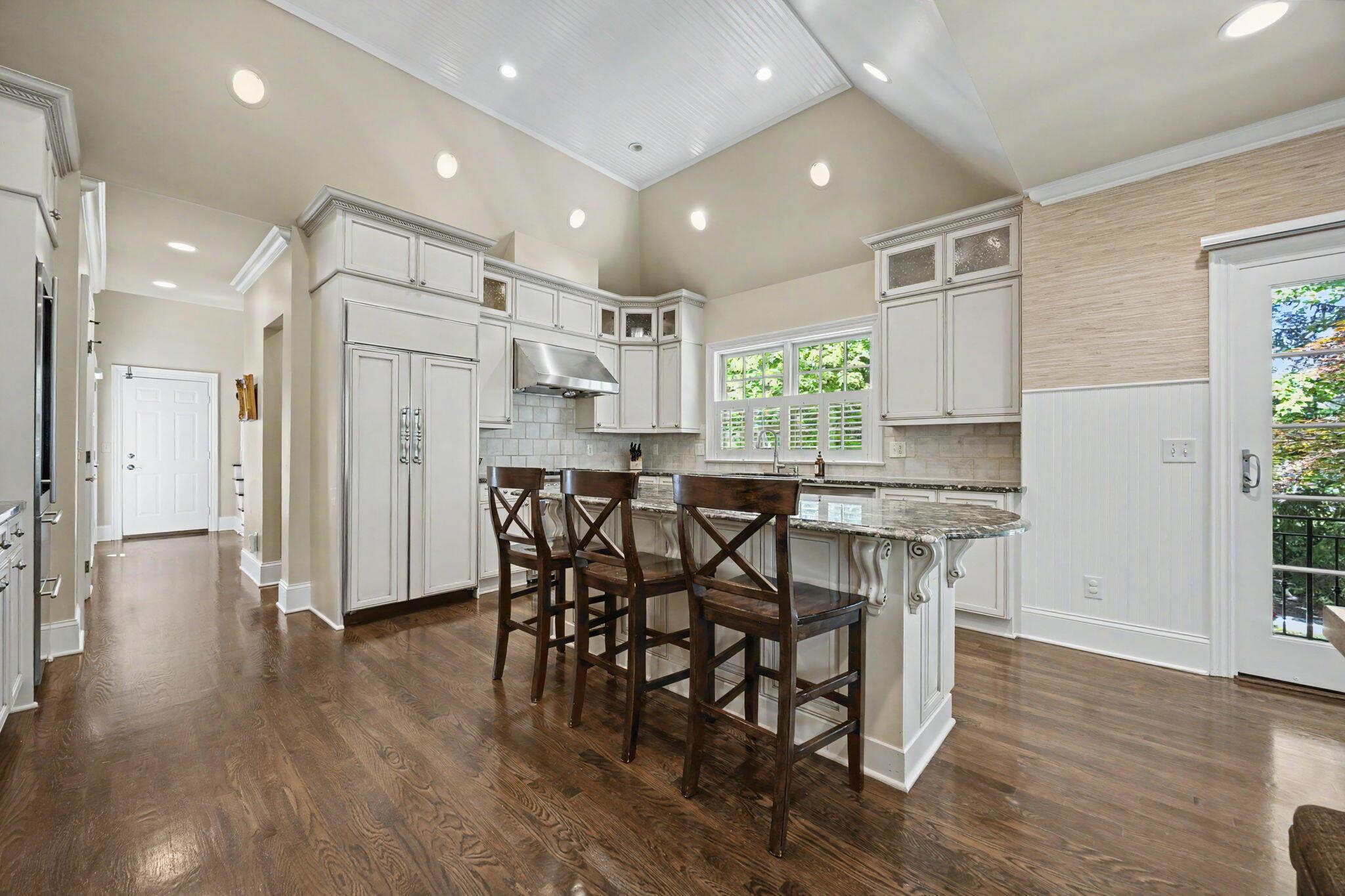 46 Pickett Place