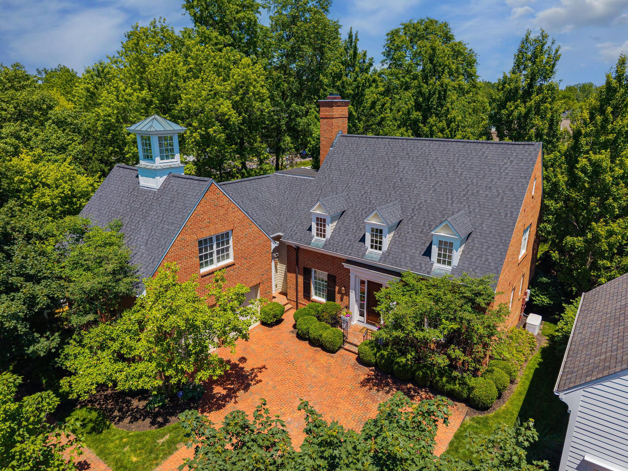 46 Pickett Place