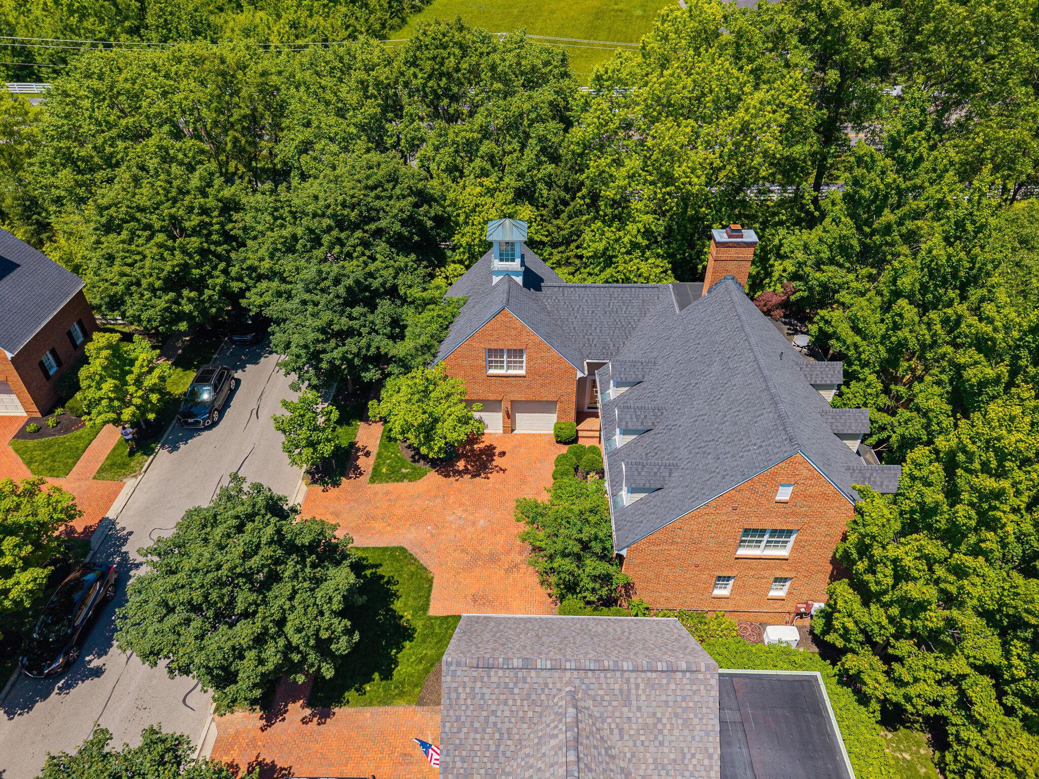 46 Pickett Place