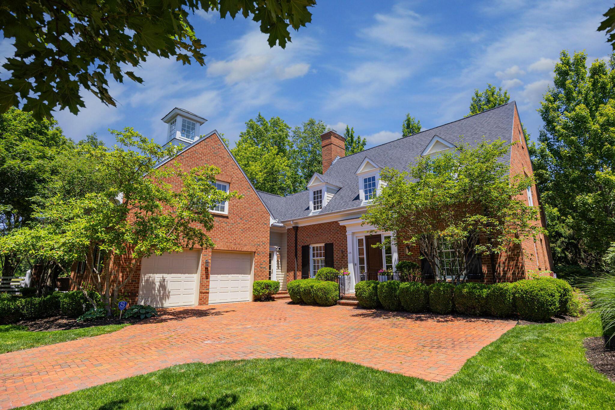 46 Pickett Place