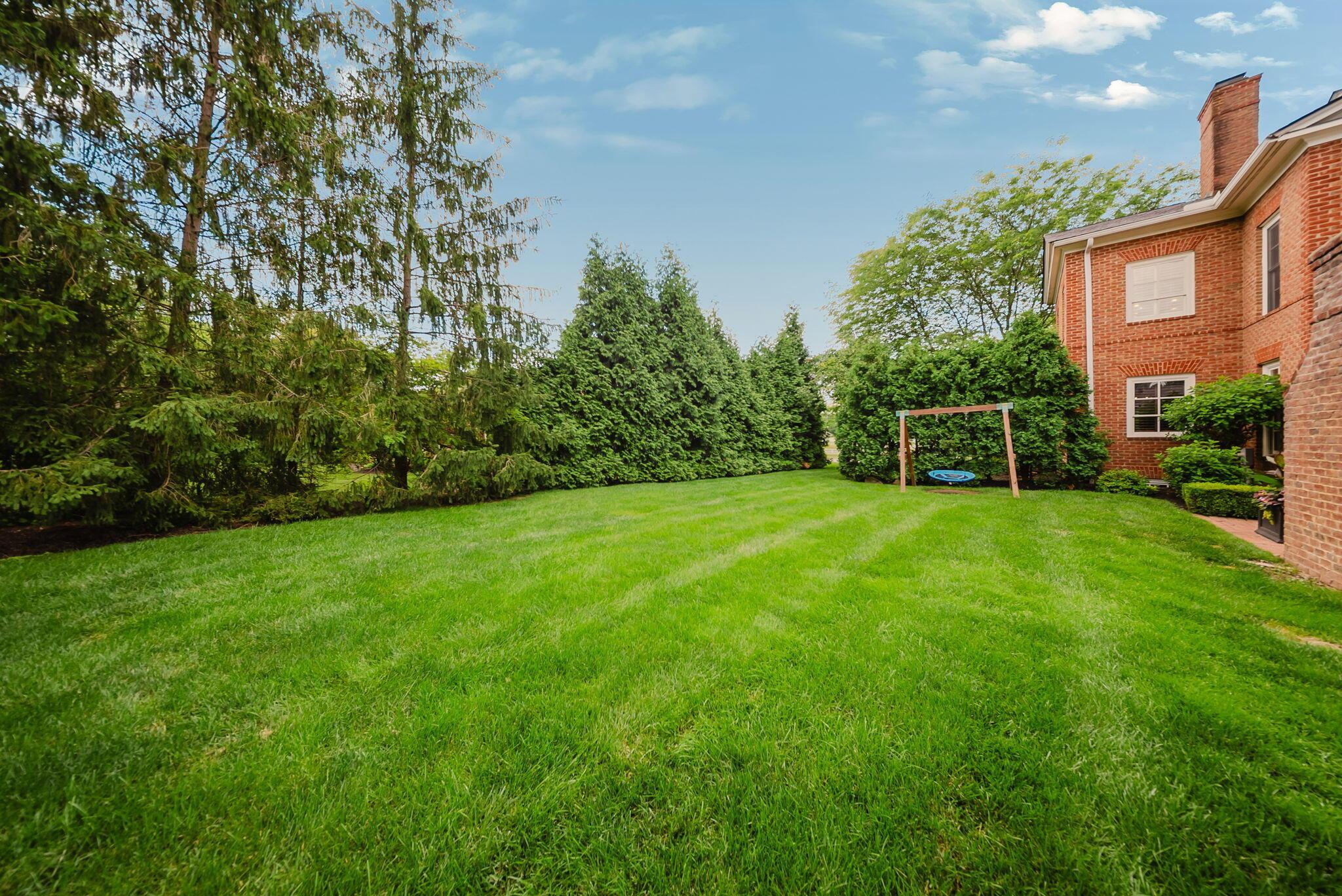 7376 James River Road