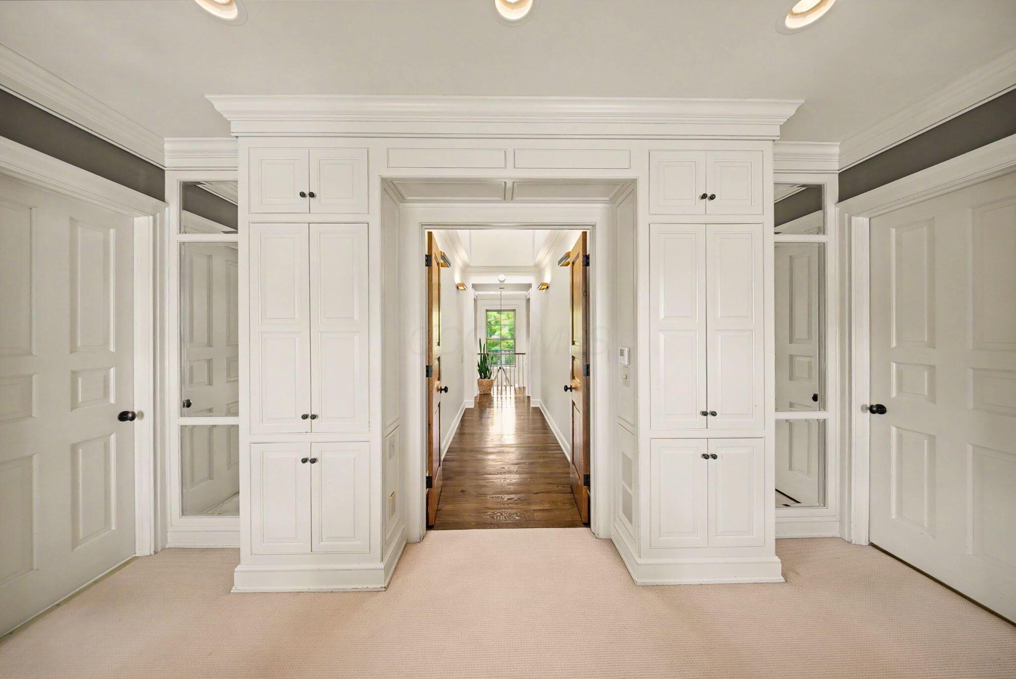 7376 James River Road