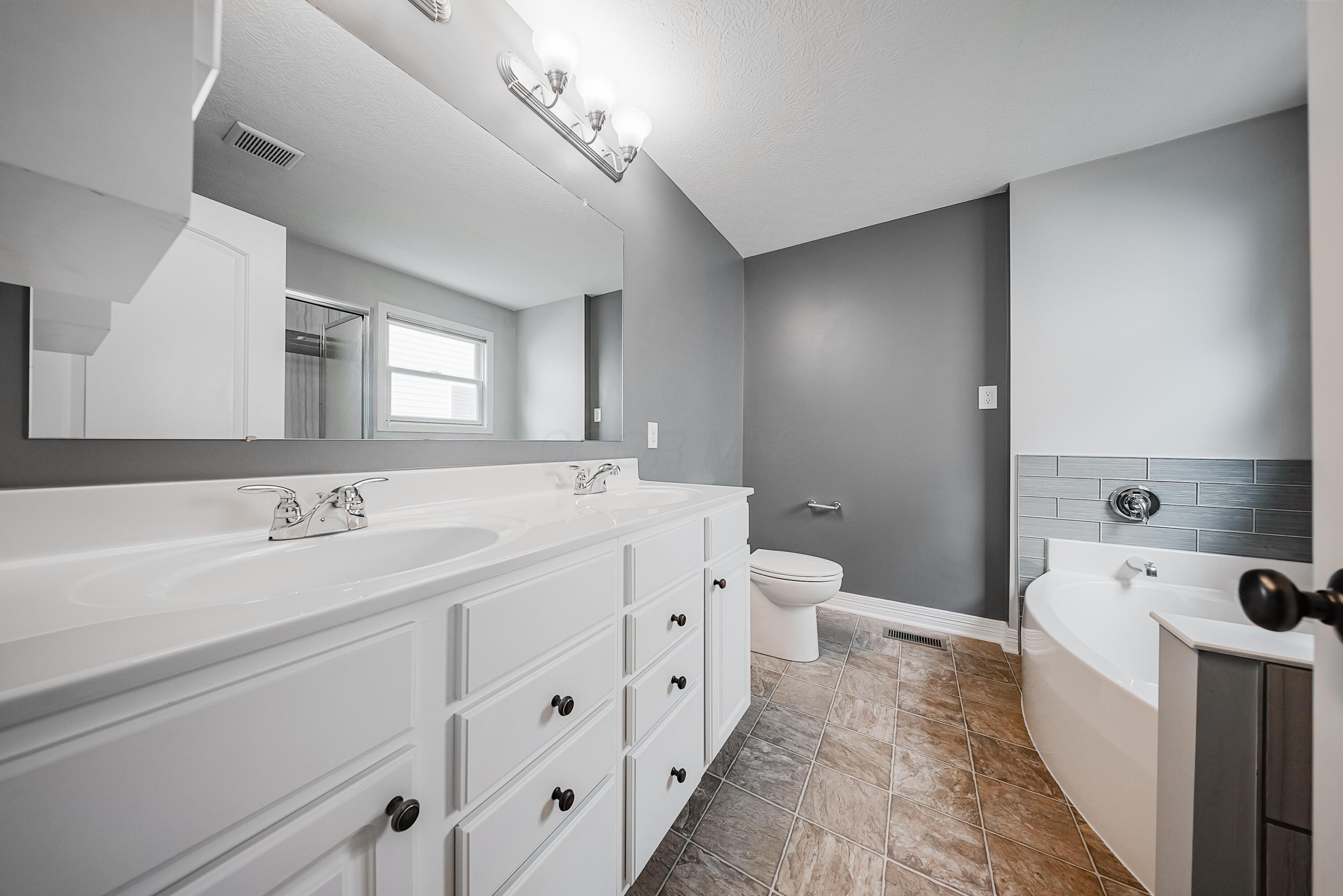 5897 Tarrycrest Drive
