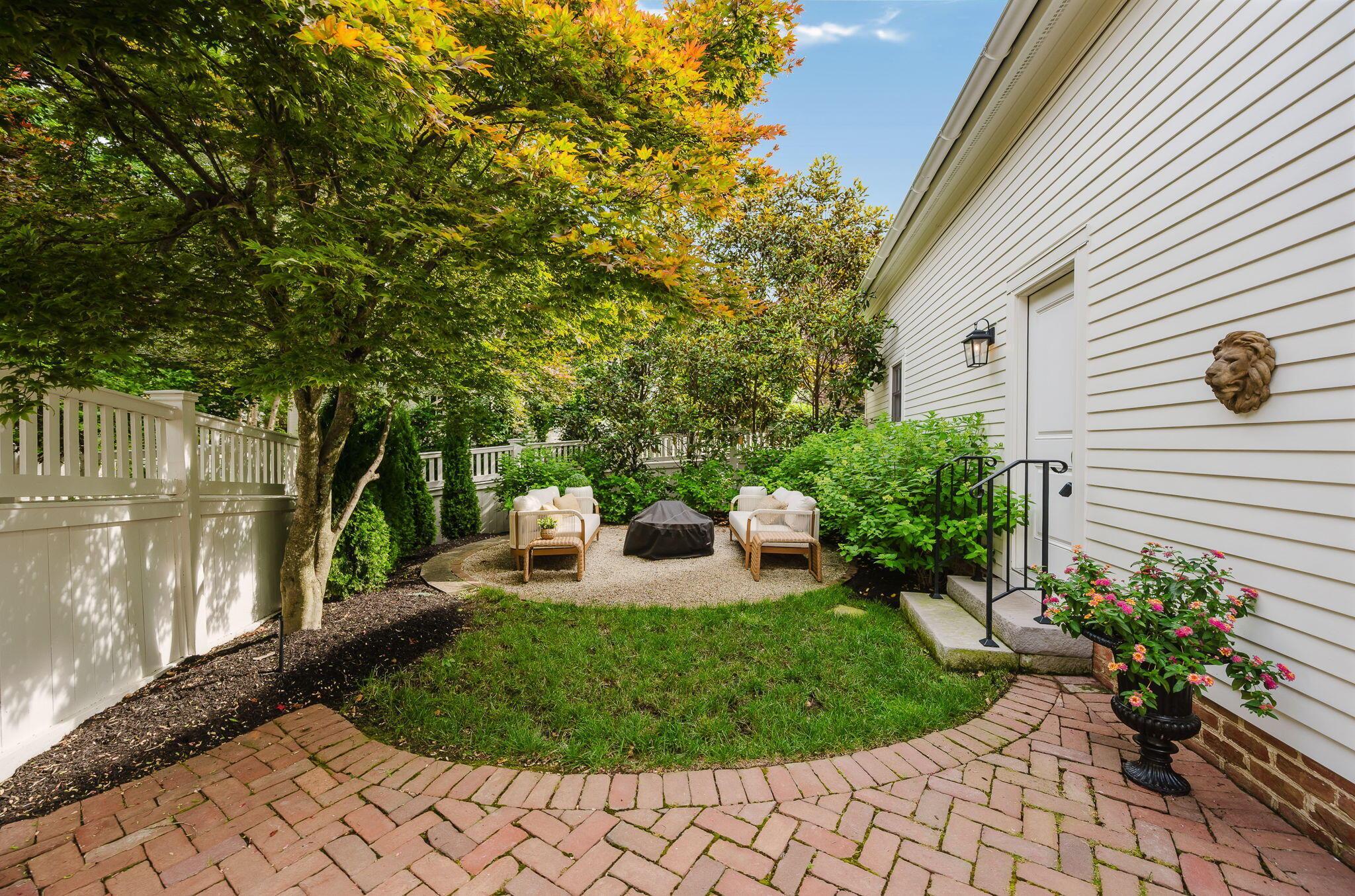4514 Ashton Green