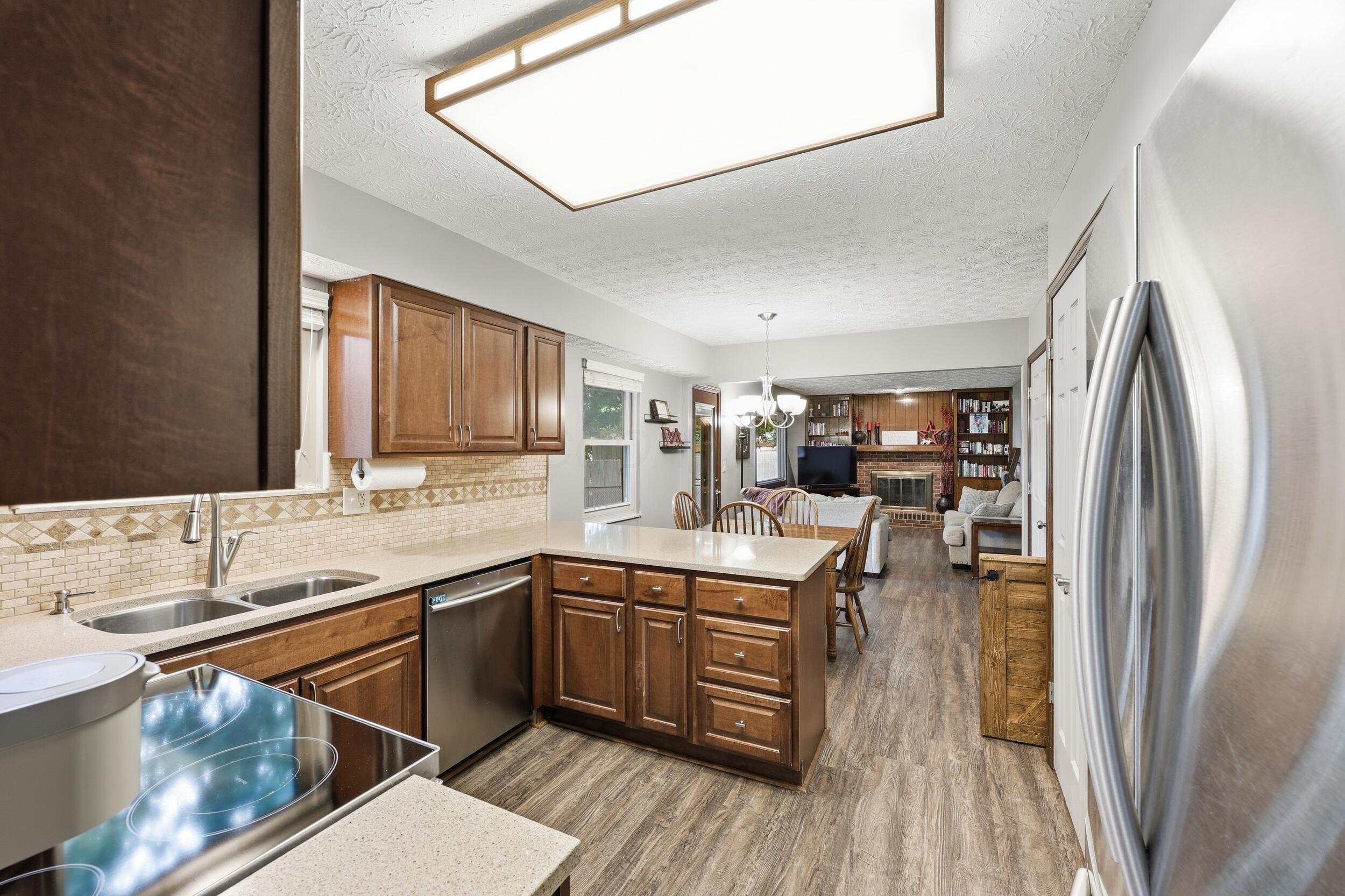 2949 Heatherleaf Way