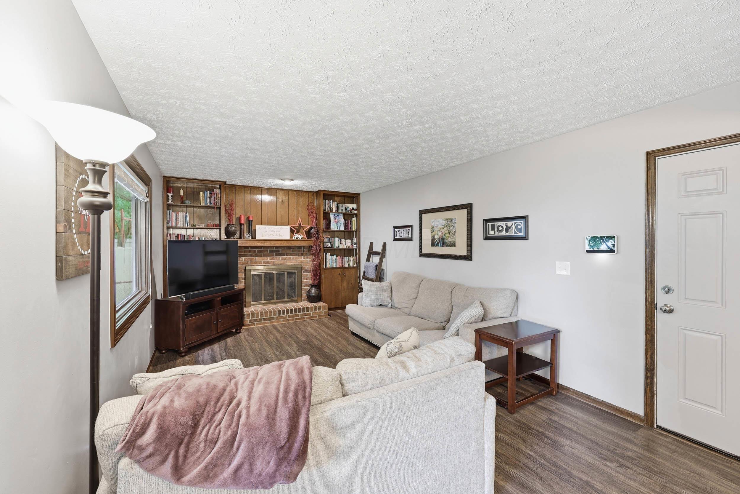 2949 Heatherleaf Way