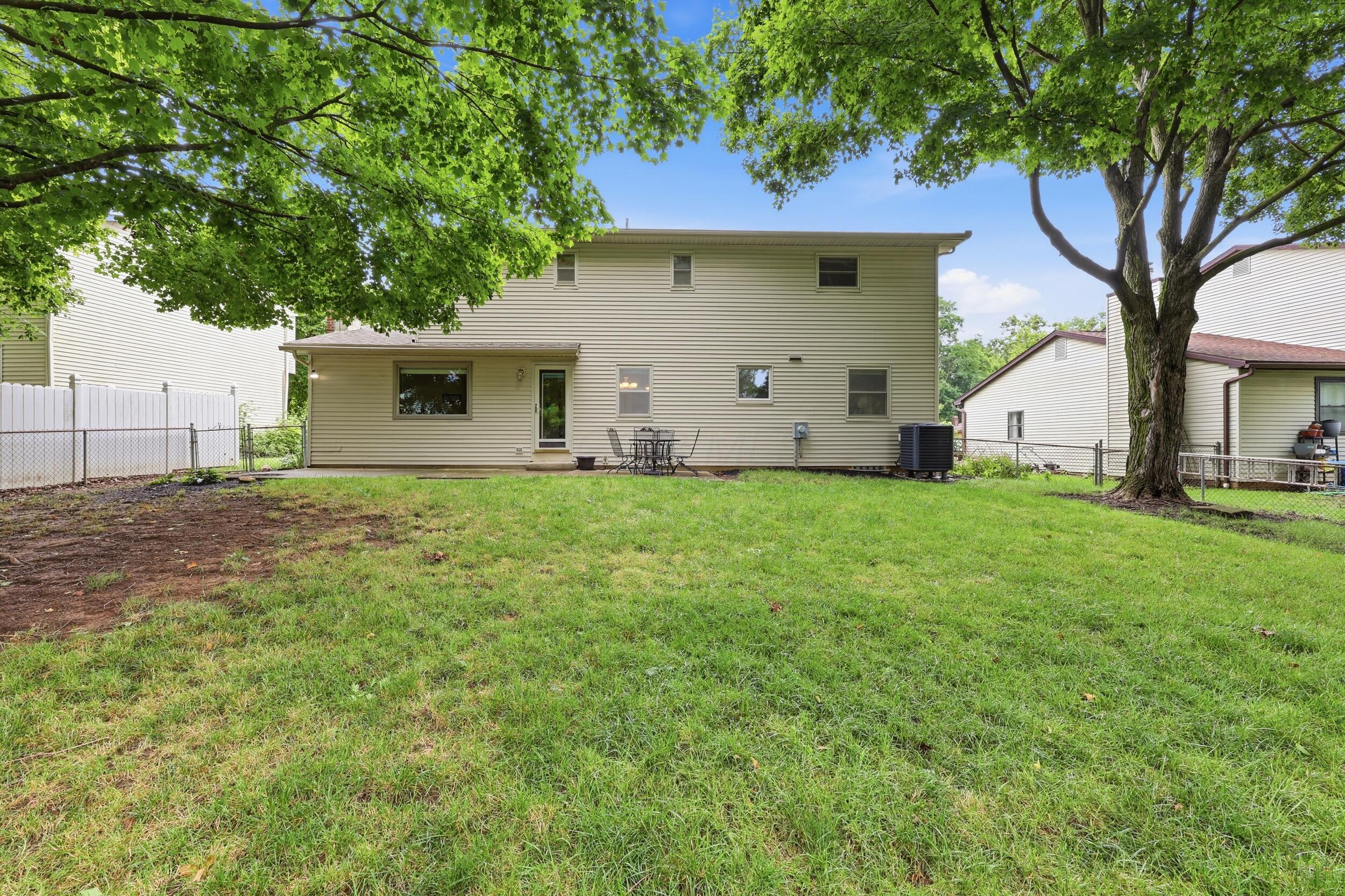 2949 Heatherleaf Way