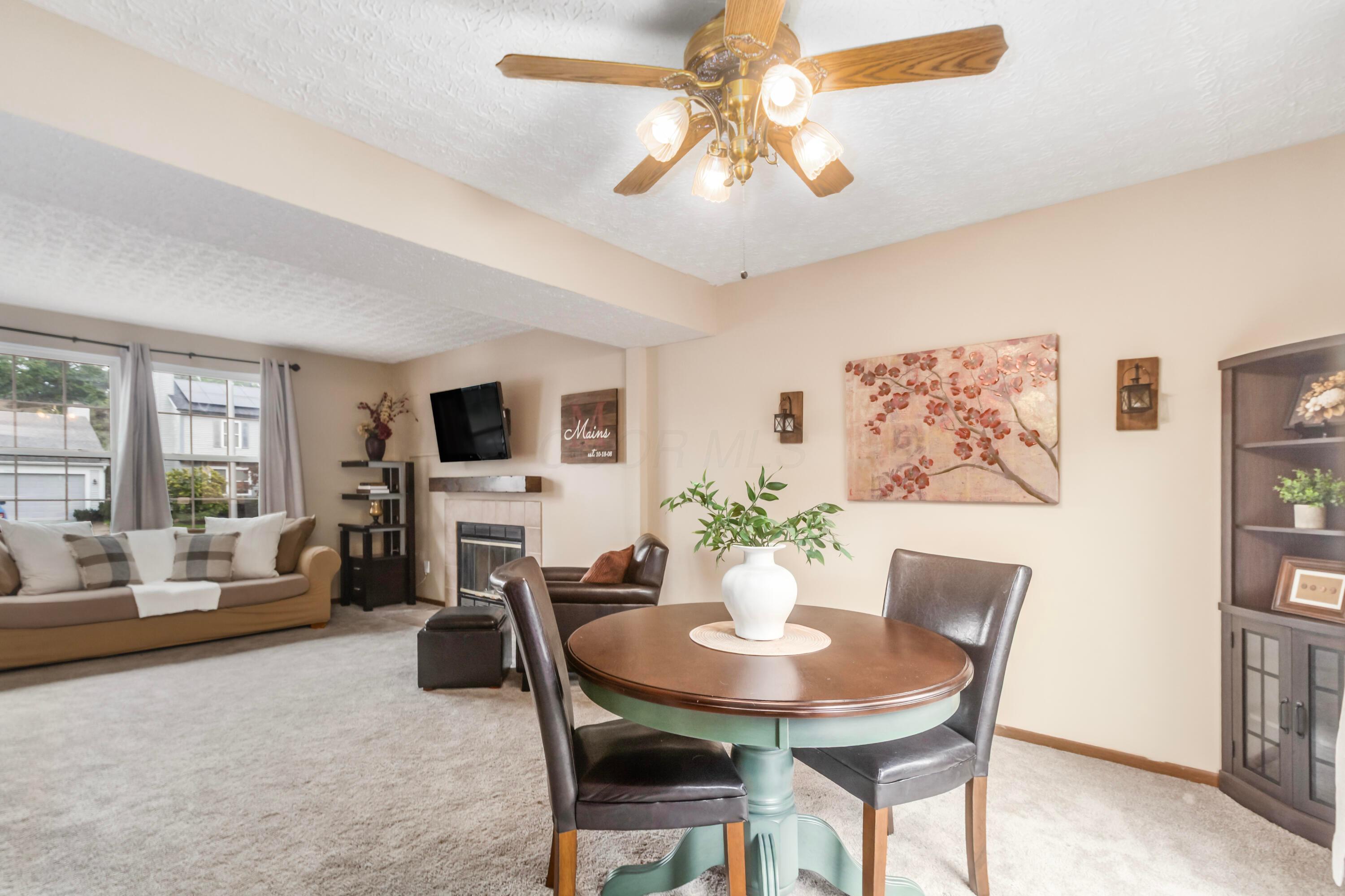 5912 Buechler Bend