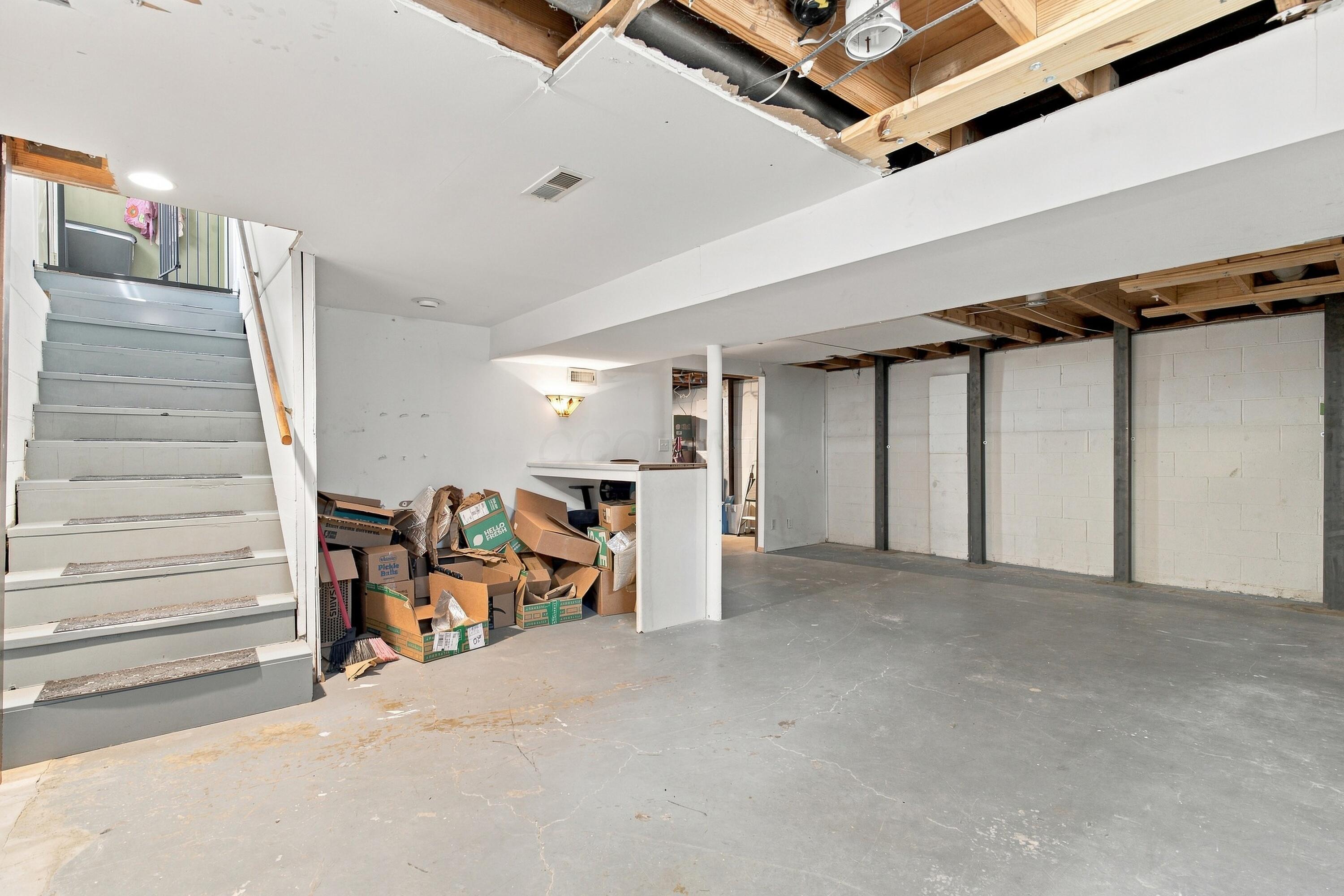 3452 Bremen Street