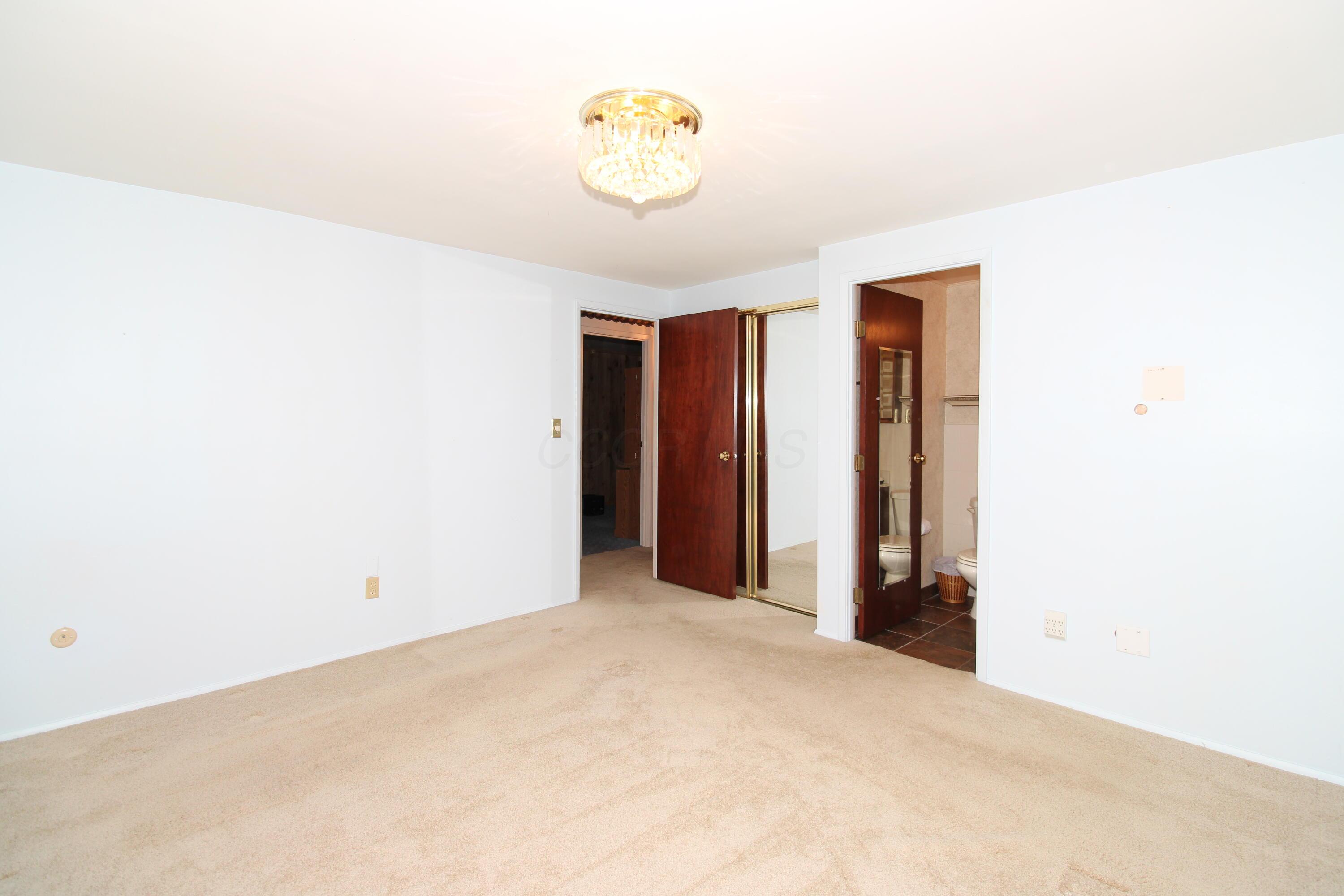 3700 Santiago Drive