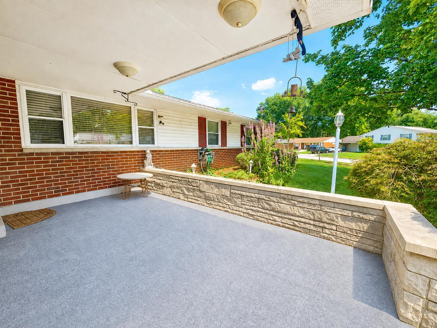 3700 Santiago Drive