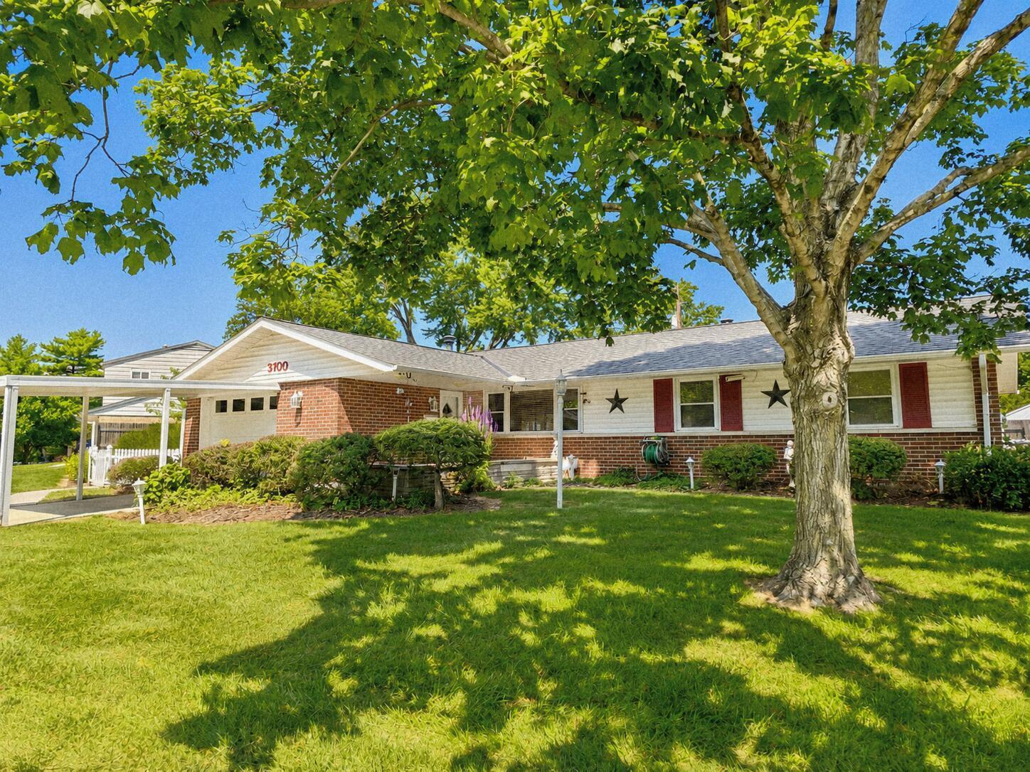 3700 Santiago Drive
