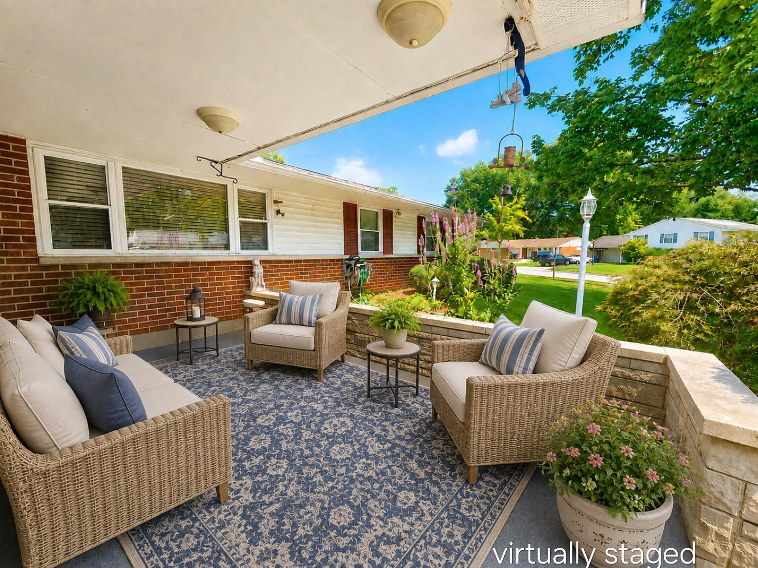 3700 Santiago Drive