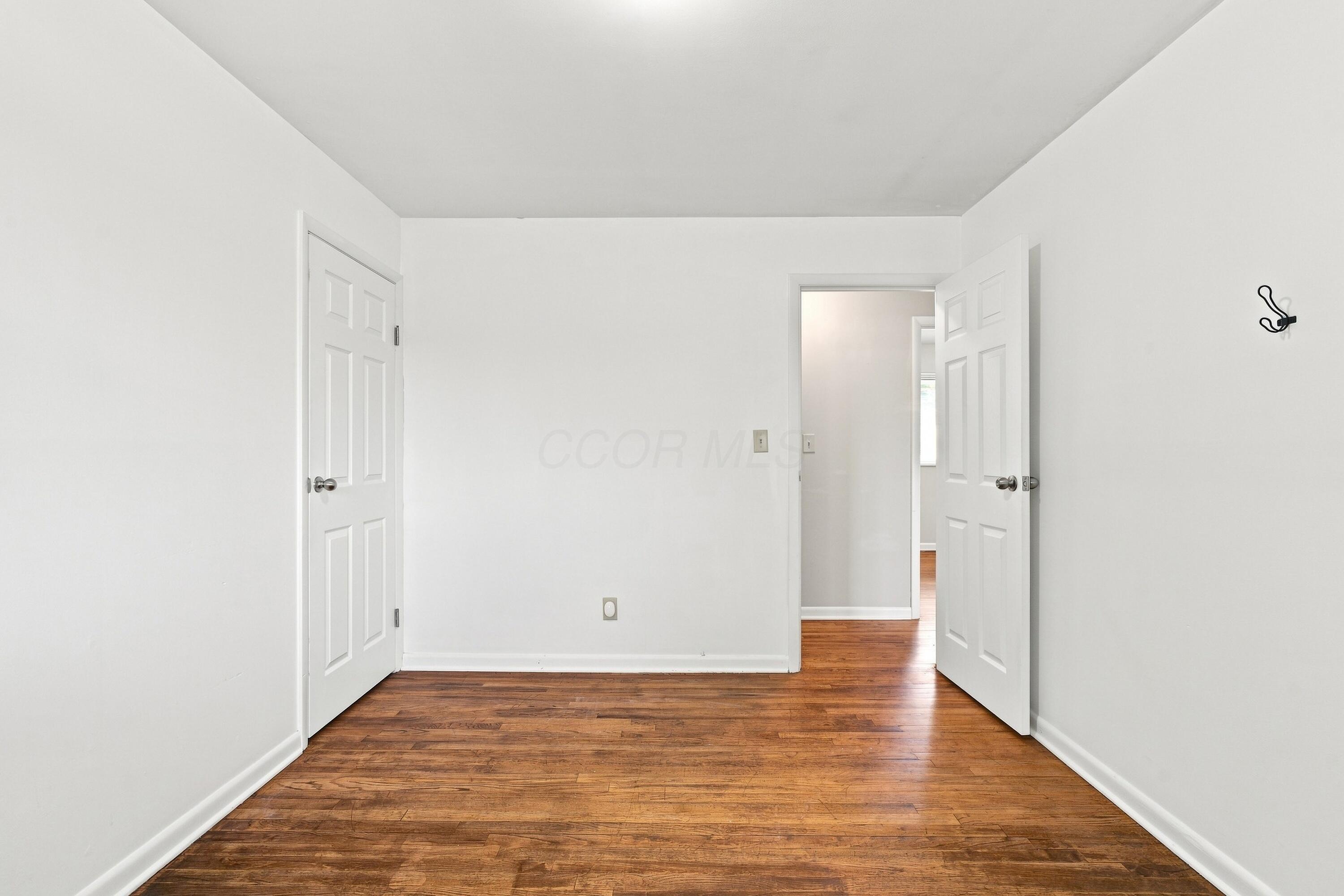 3449 Bolton Avenue