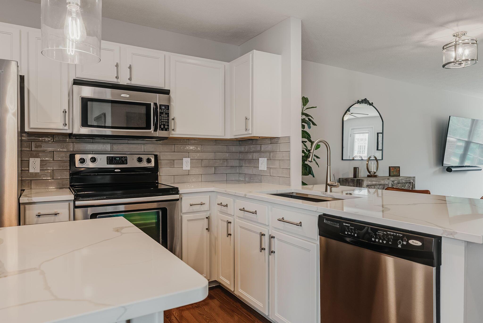 5992 Woodshire Drive, 102