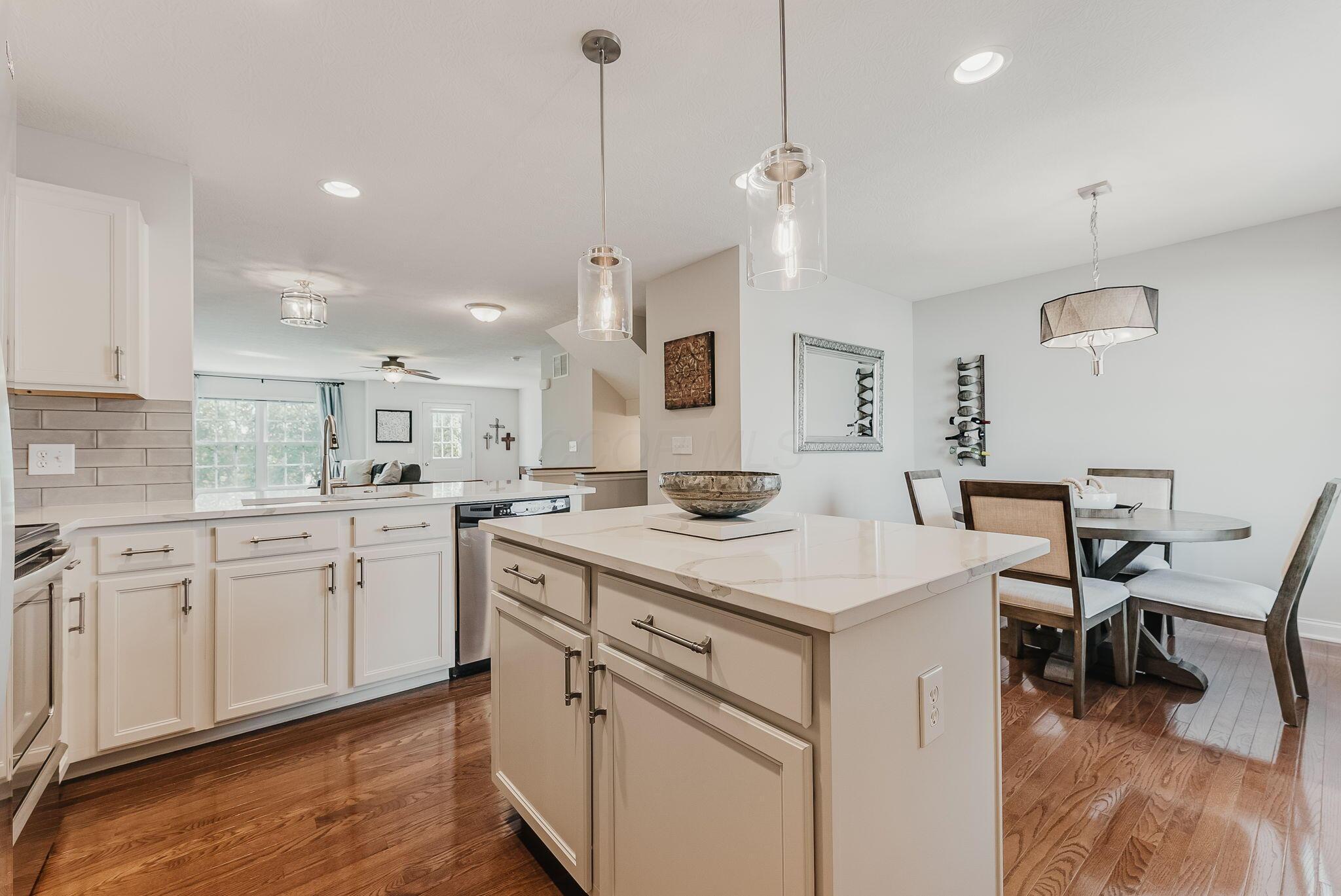 5992 Woodshire Drive, 102