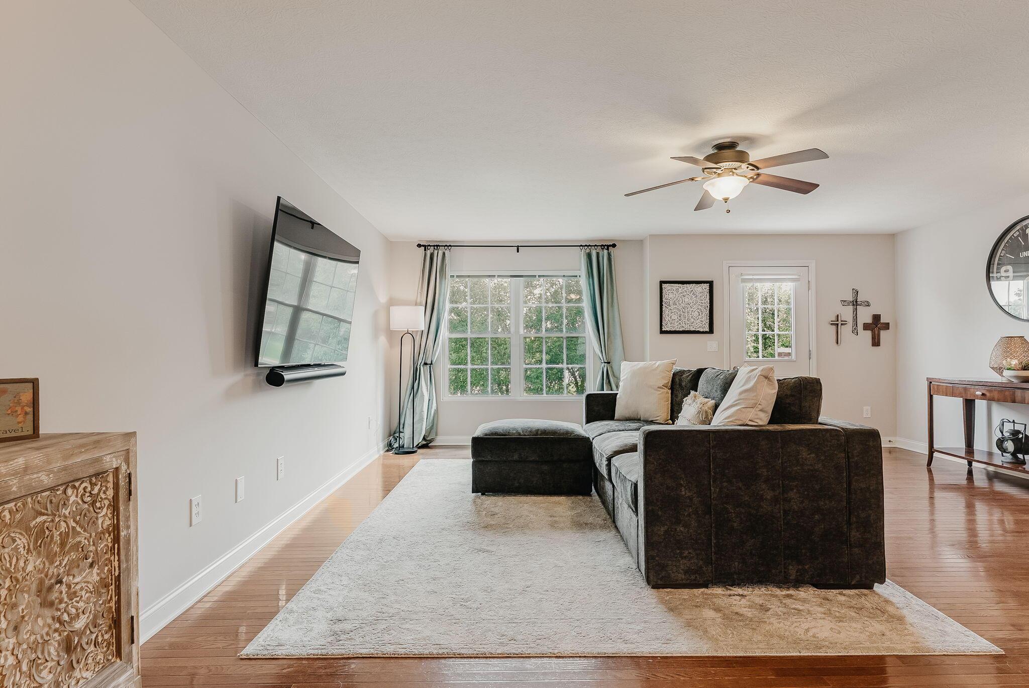 5992 Woodshire Drive, 102