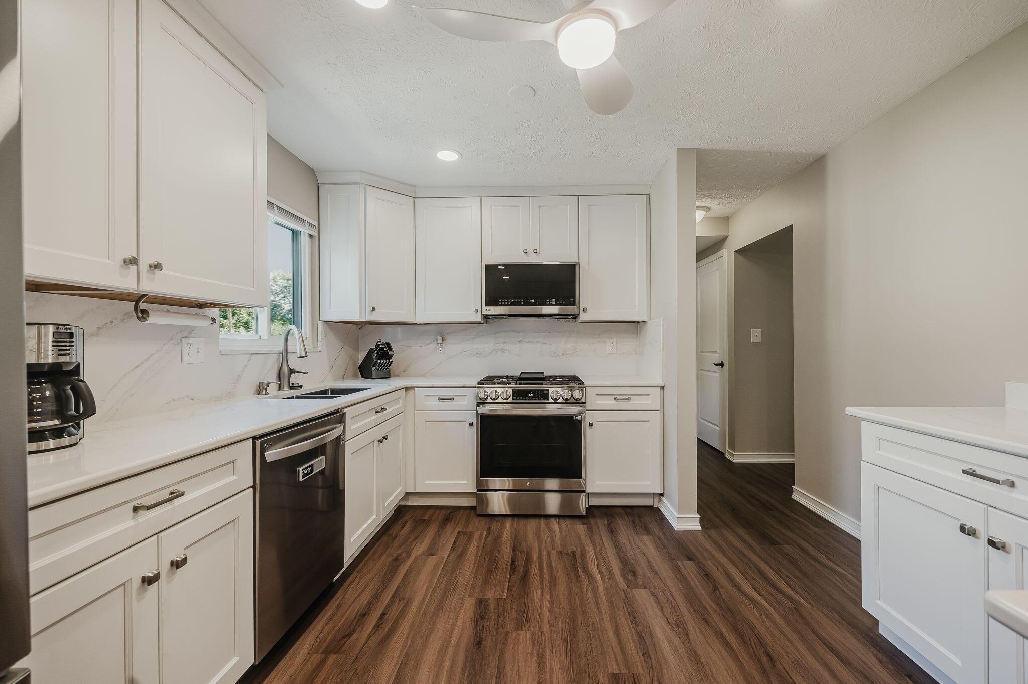 438 Electric Avenue