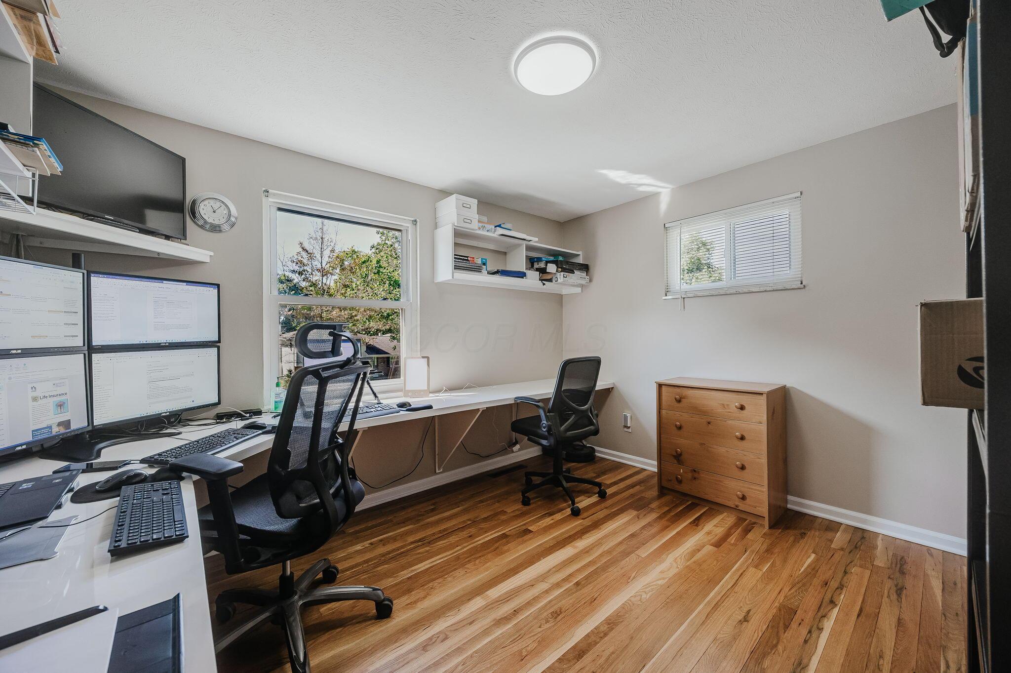 438 Electric Avenue