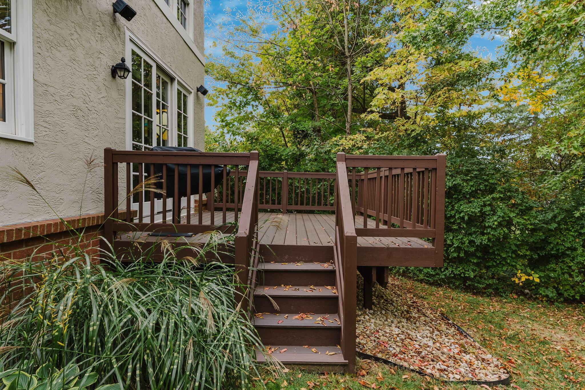 1375 White Oak Lane