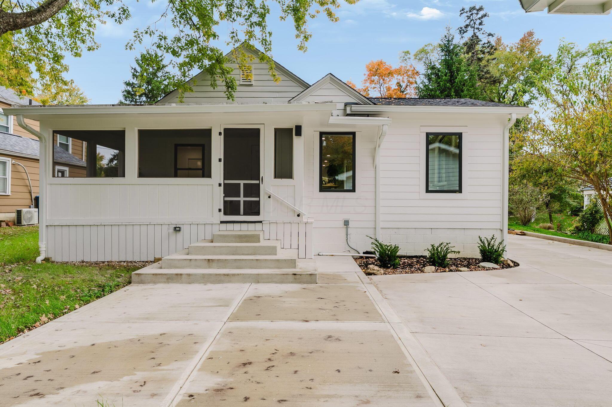 178 Hiawatha Avenue