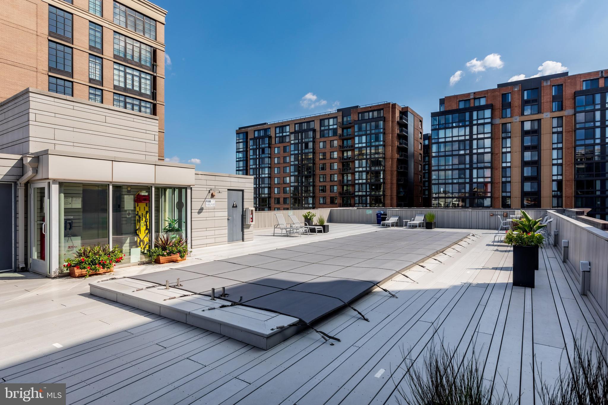 437 New York Ave NW #909