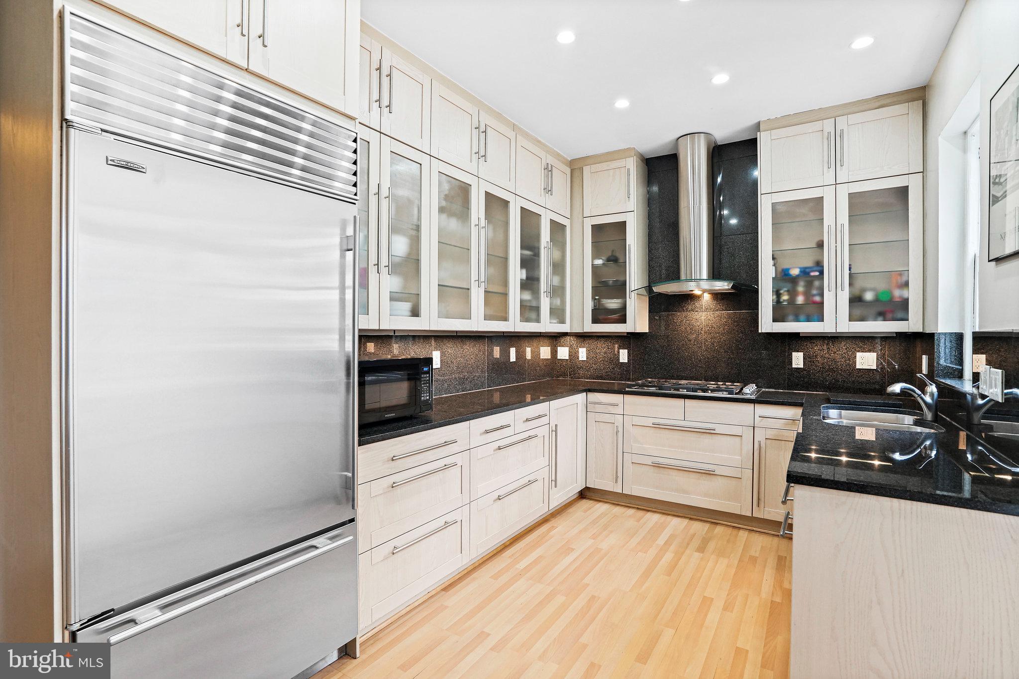 2139 Wyoming Ave NW #41