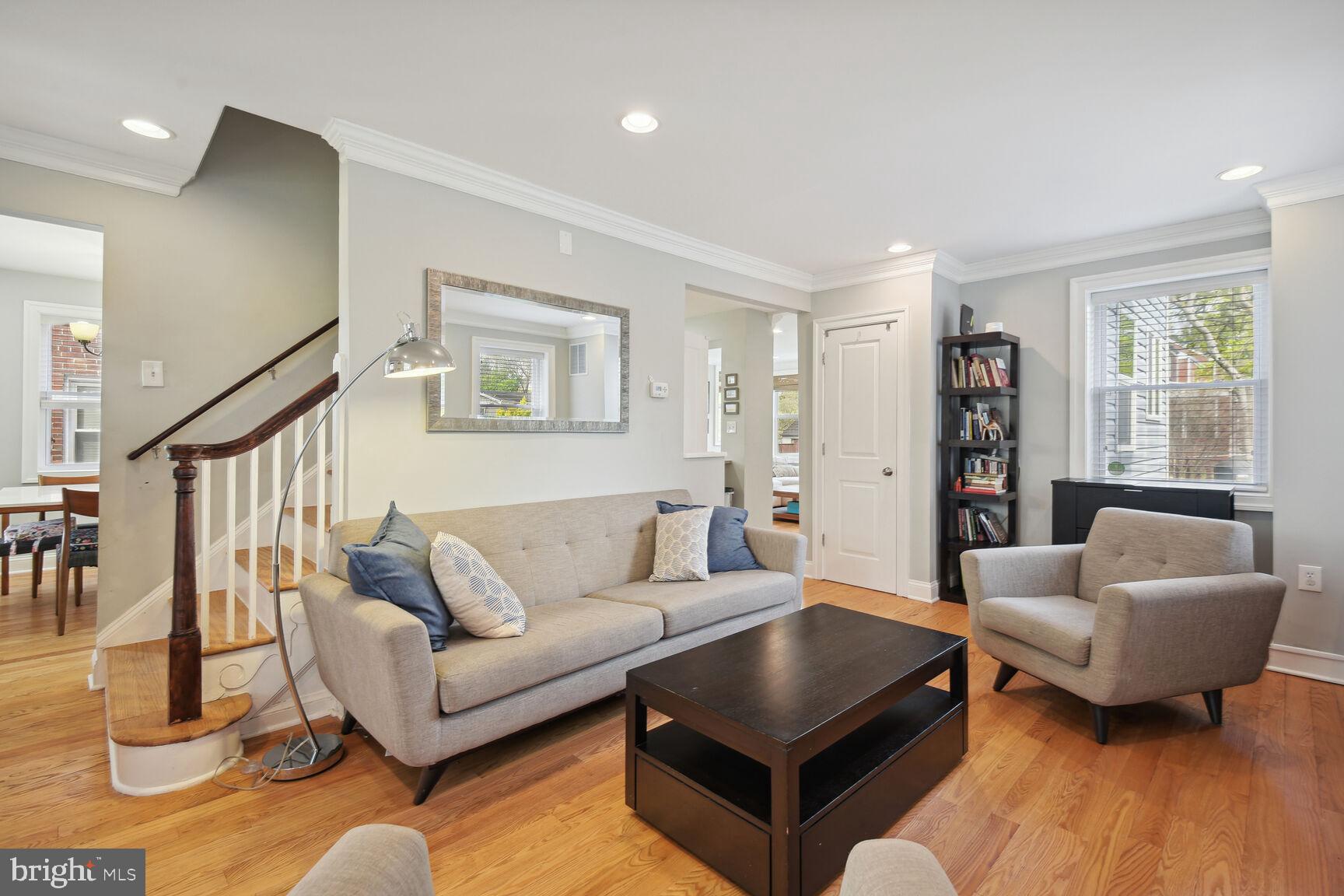 1247 Underwood St NW