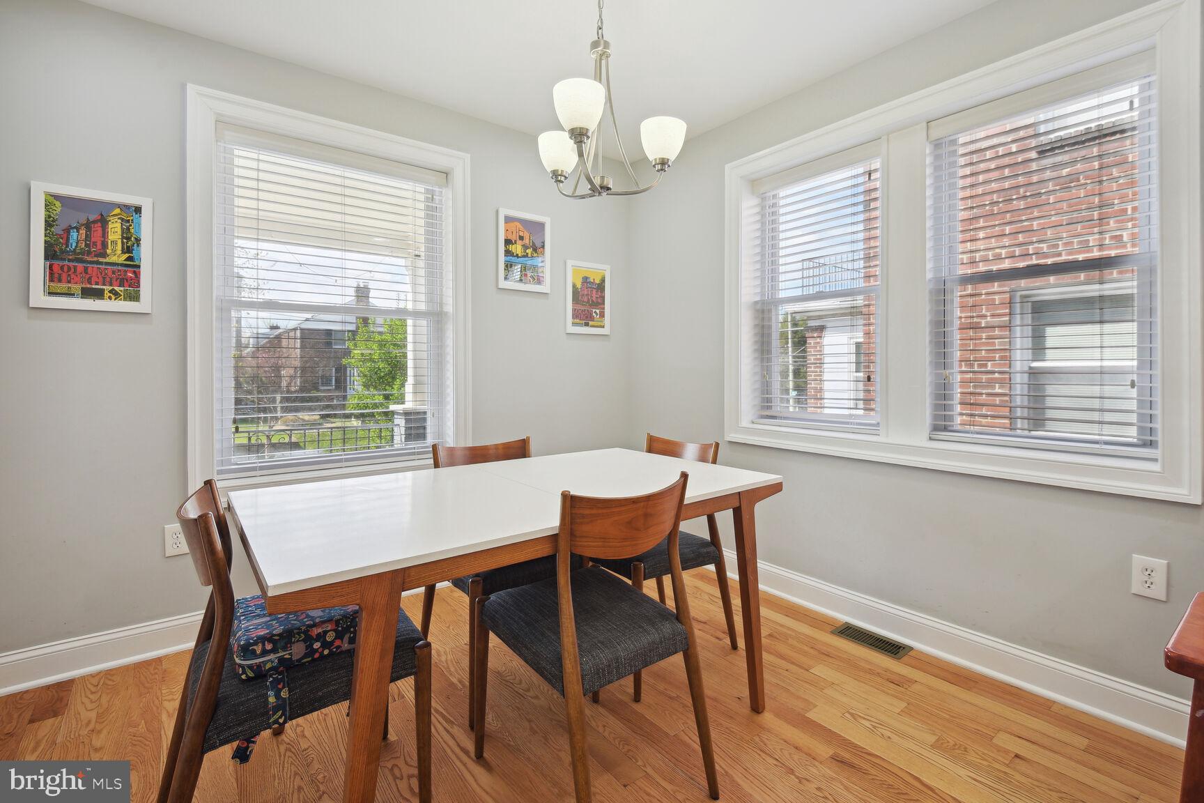 1247 Underwood St NW