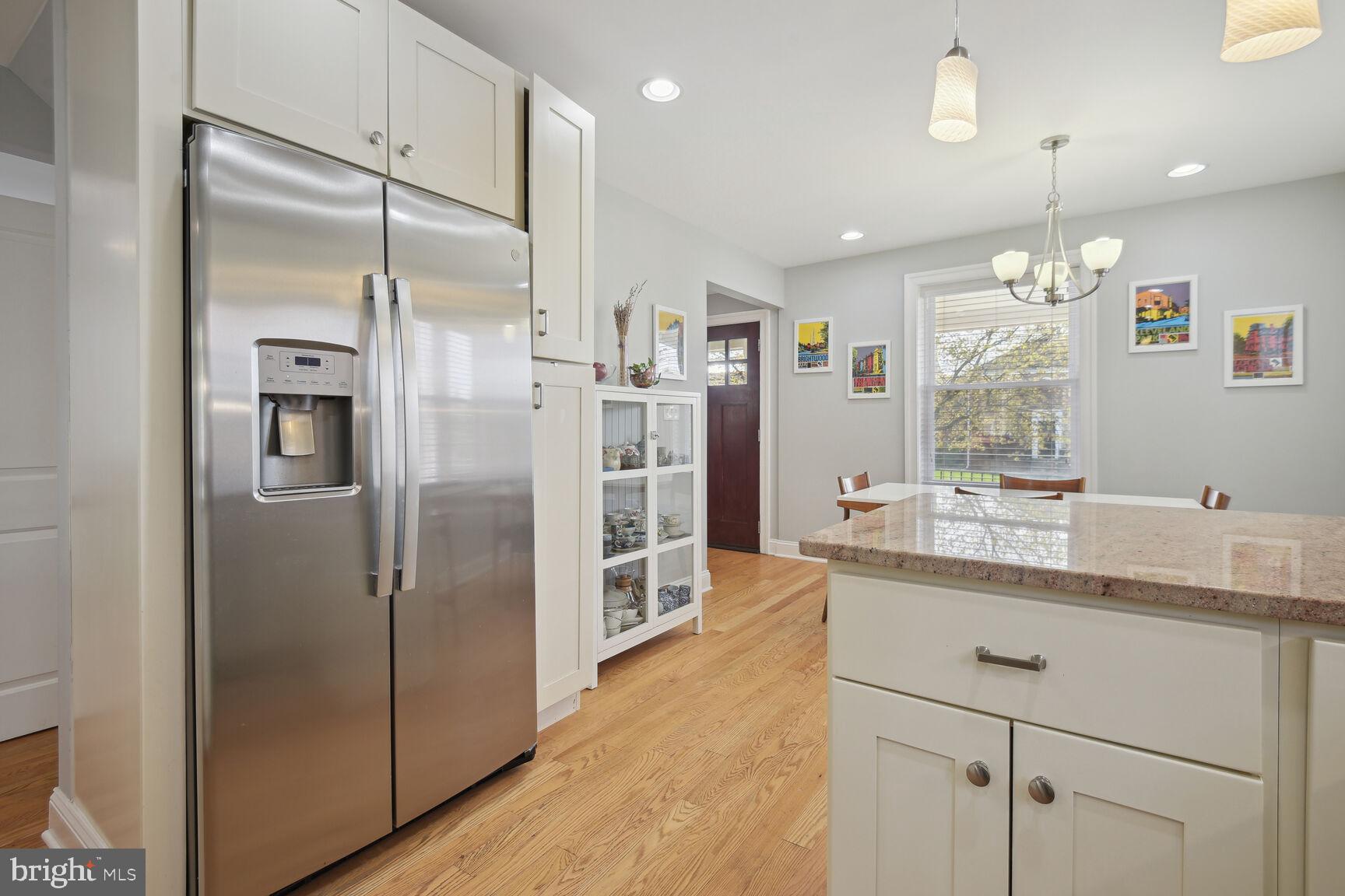 1247 Underwood St NW