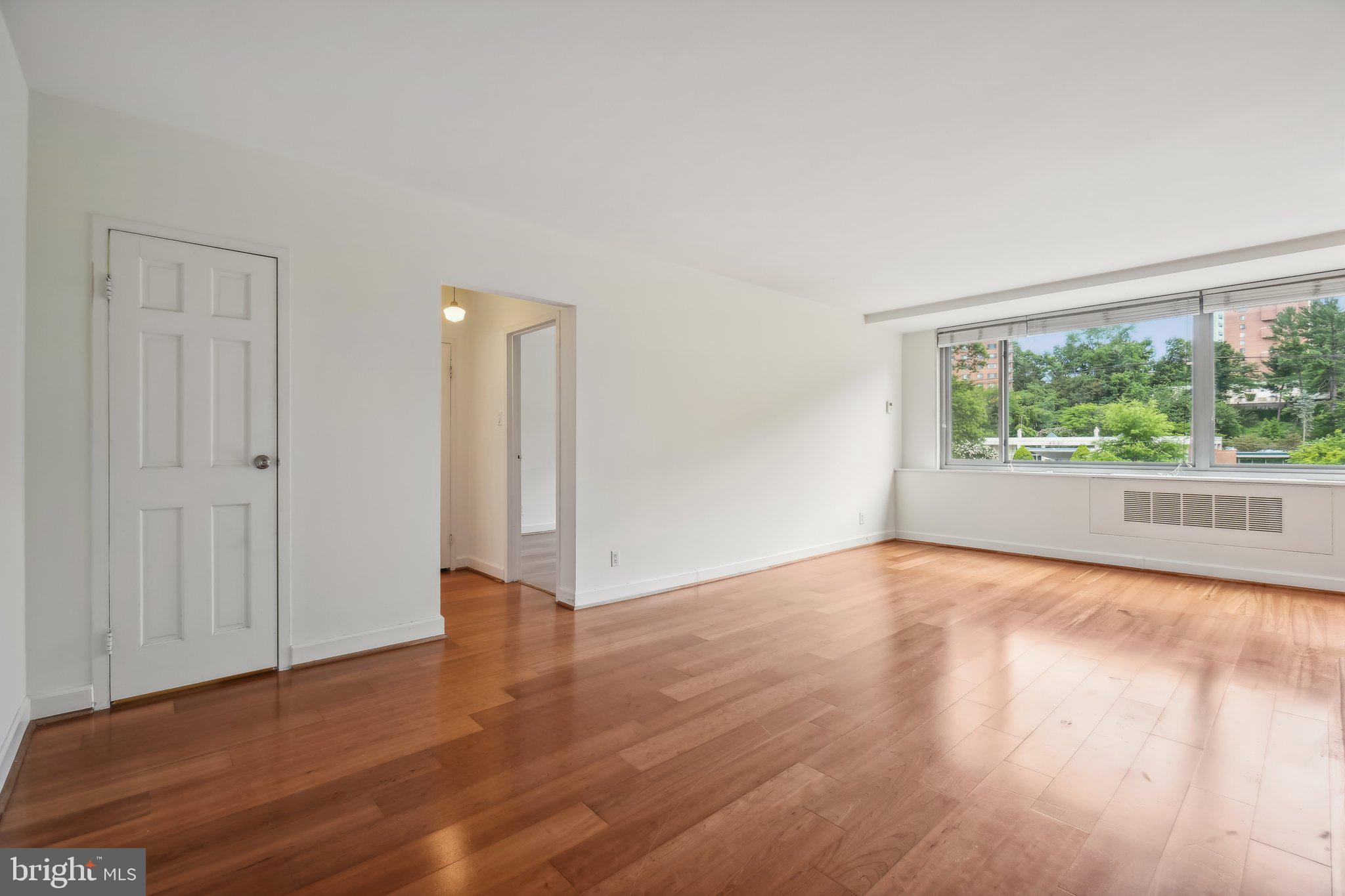 4200 Cathedral Ave NW #604