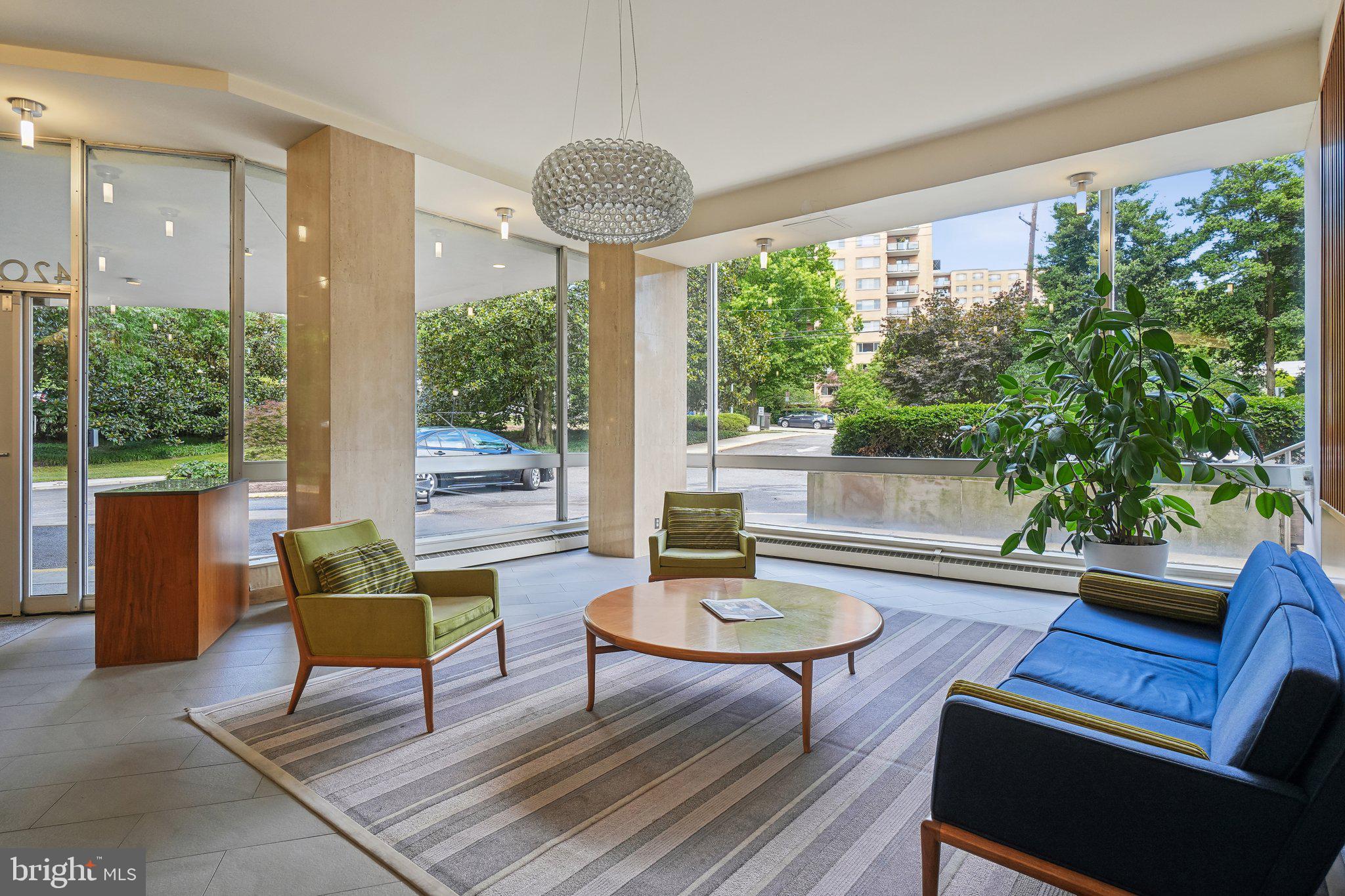 4200 Cathedral Ave NW #604