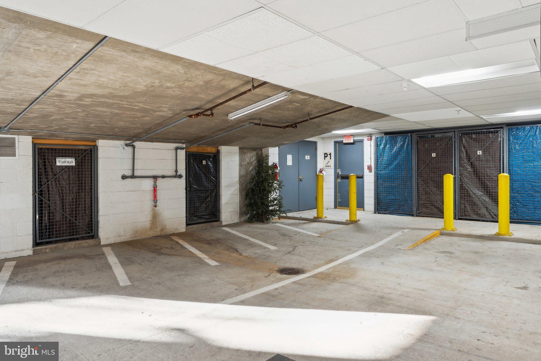 2200 17th St NW #210