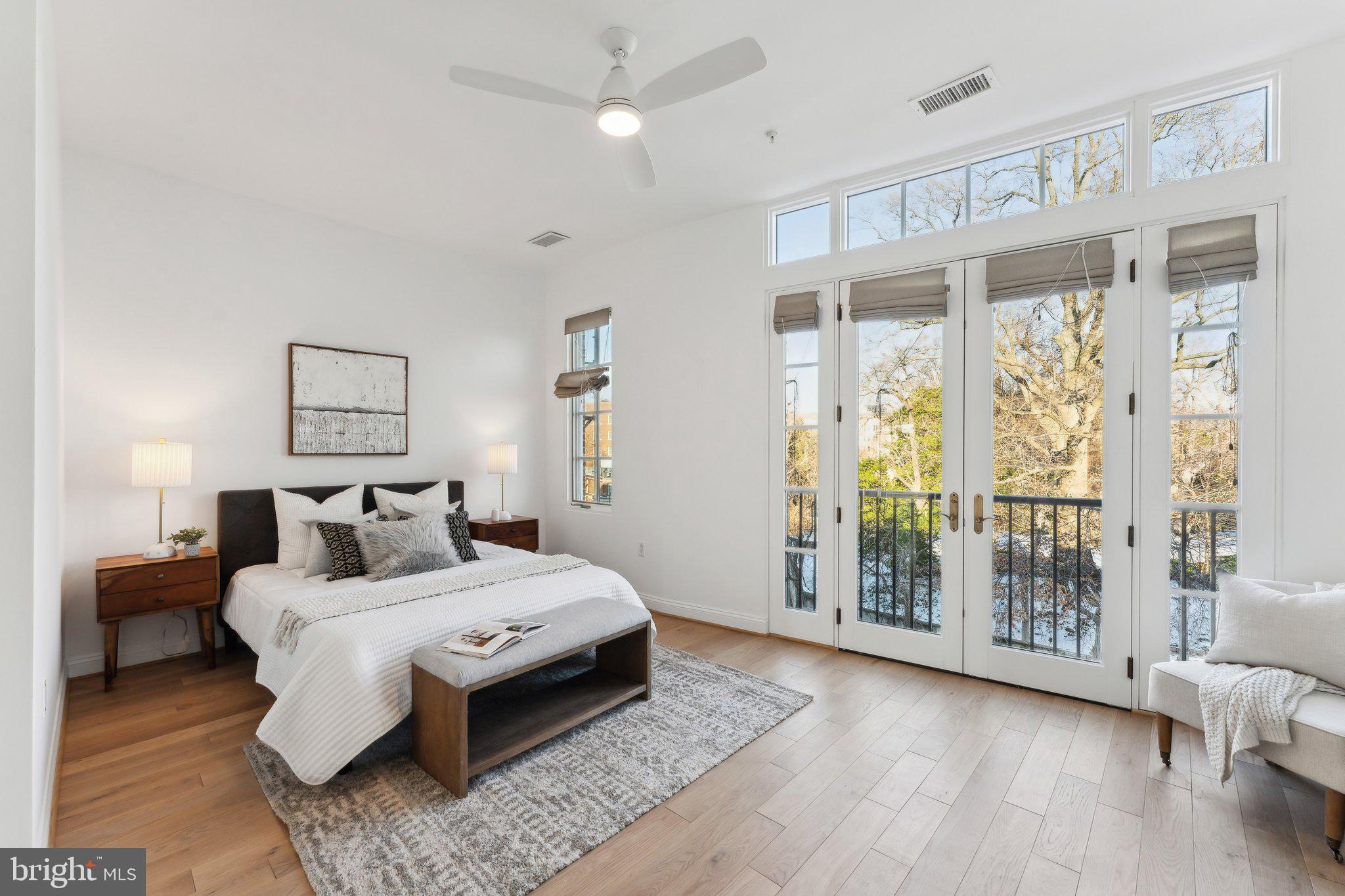 2200 17th St NW #210