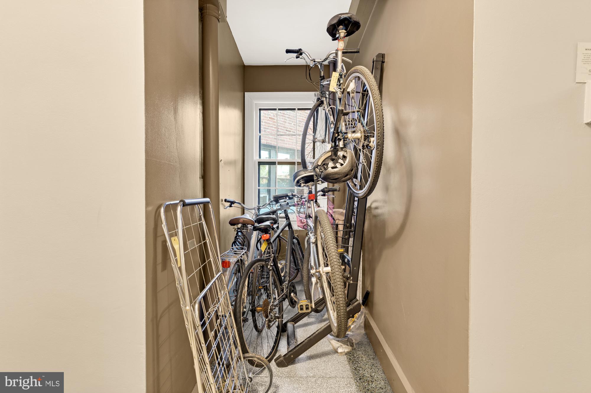 2707 Adams Mill Rd NW #208