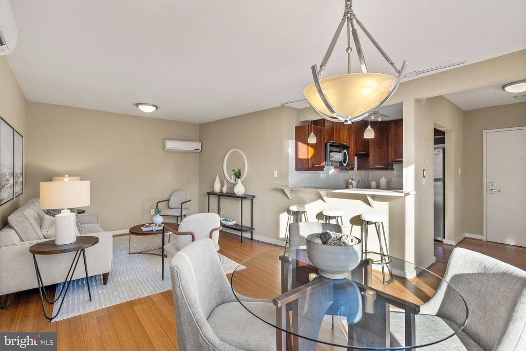 2639 15th St NW #305