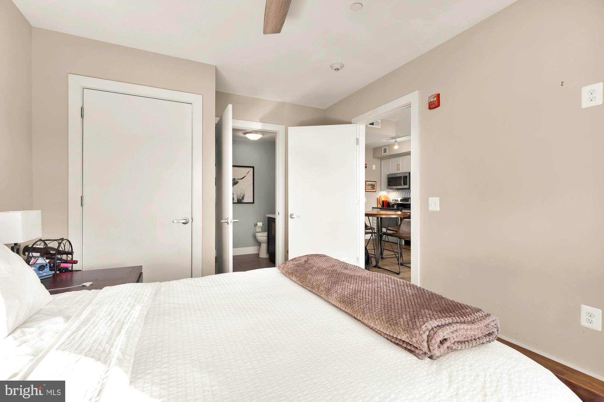 3205 GEORGIA AVE NW #301