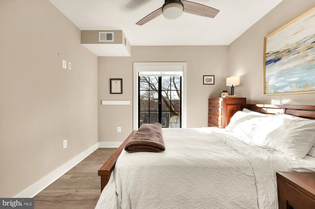 3205 GEORGIA AVE NW #301