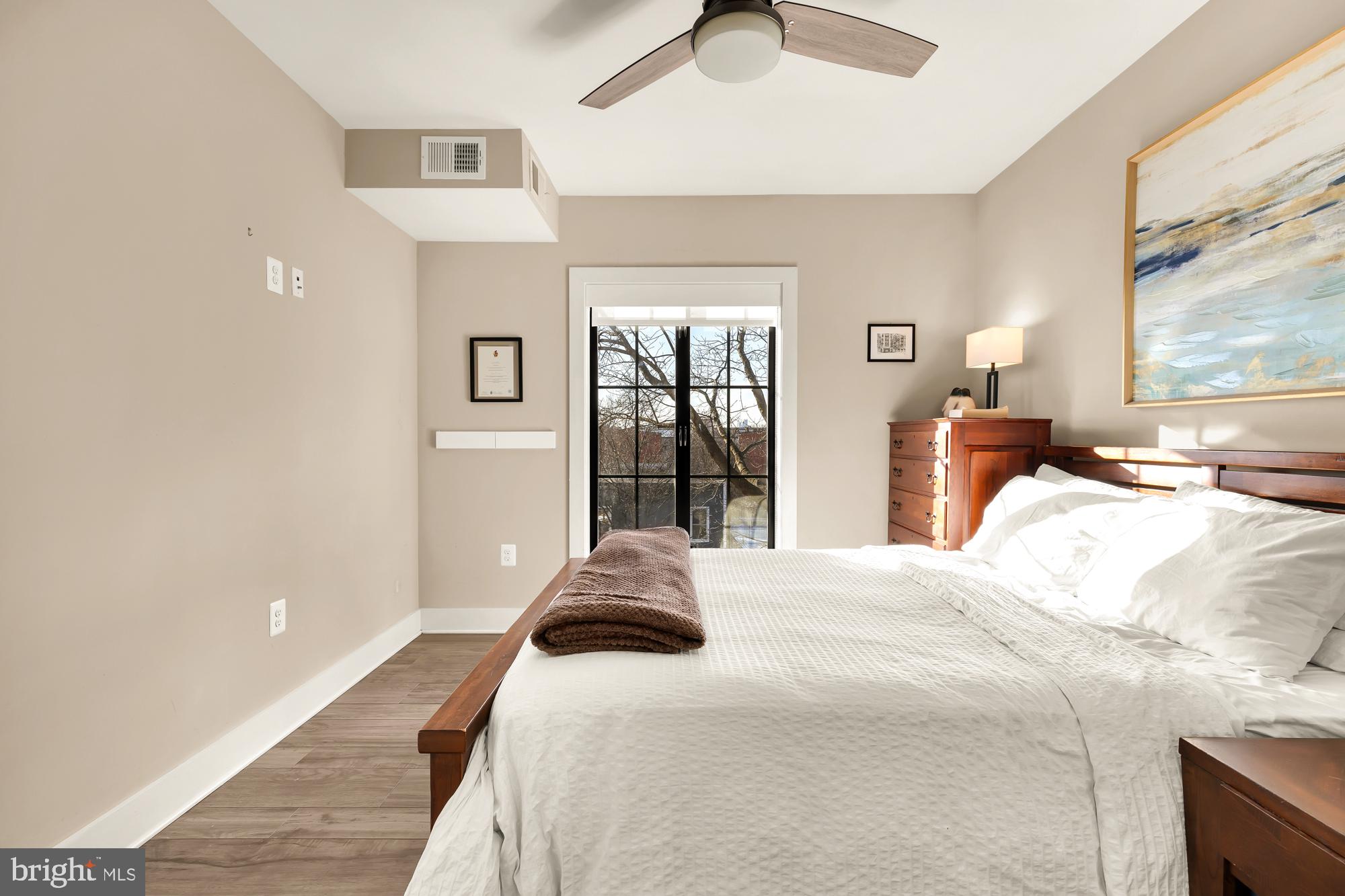 3205 GEORGIA AVE NW #301