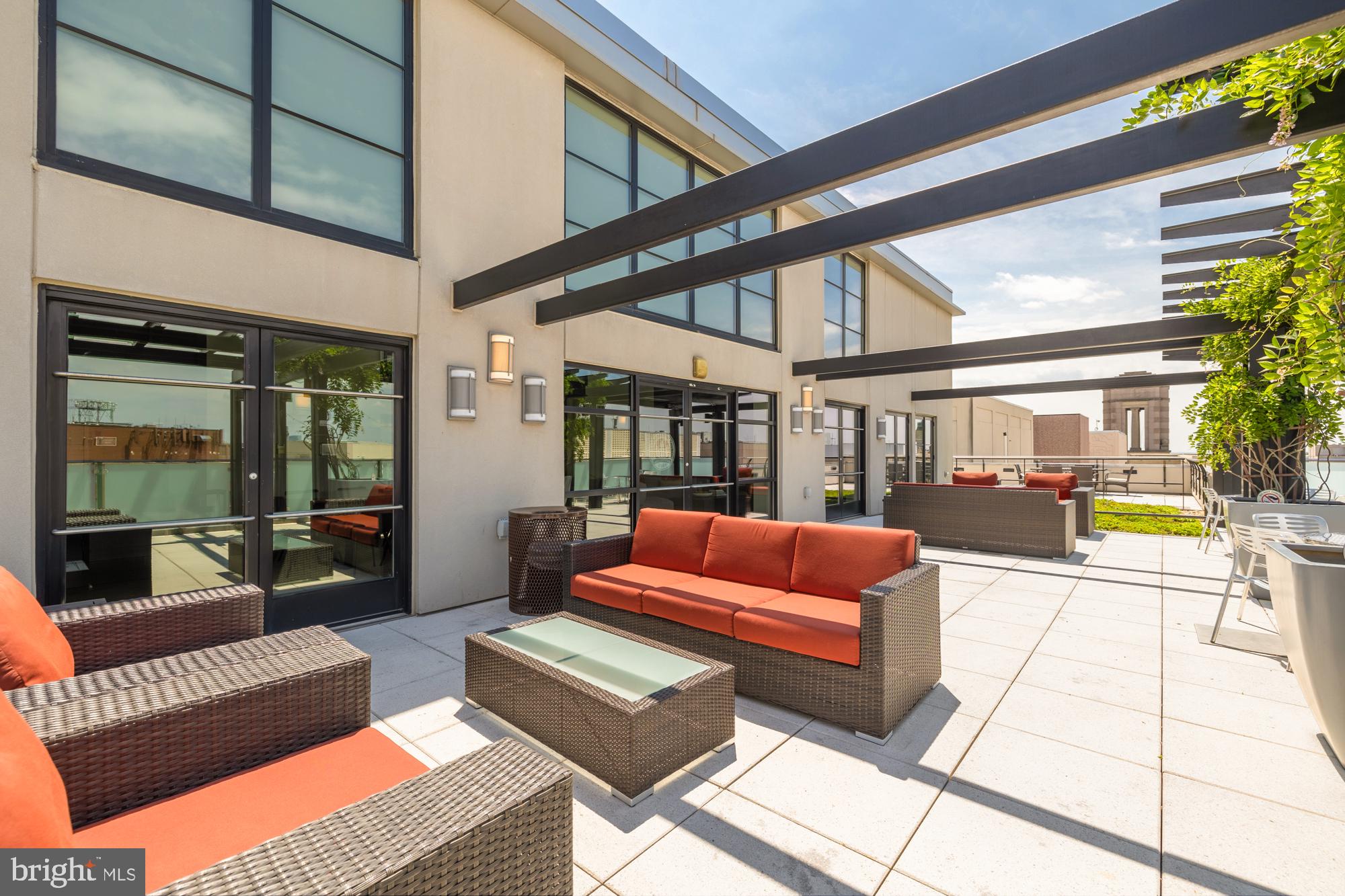 1133 14th St NW #601