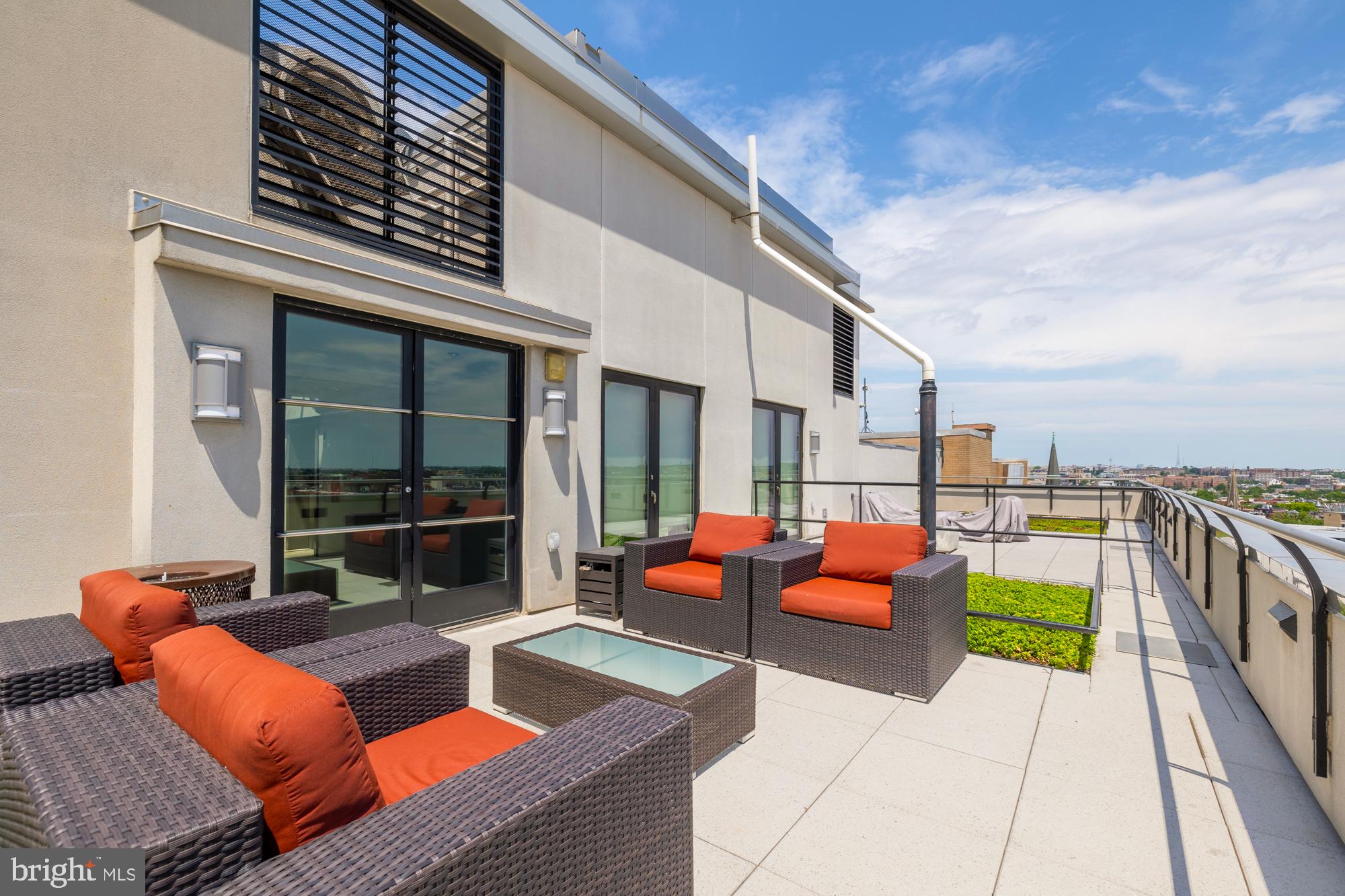 1133 14th St NW #601